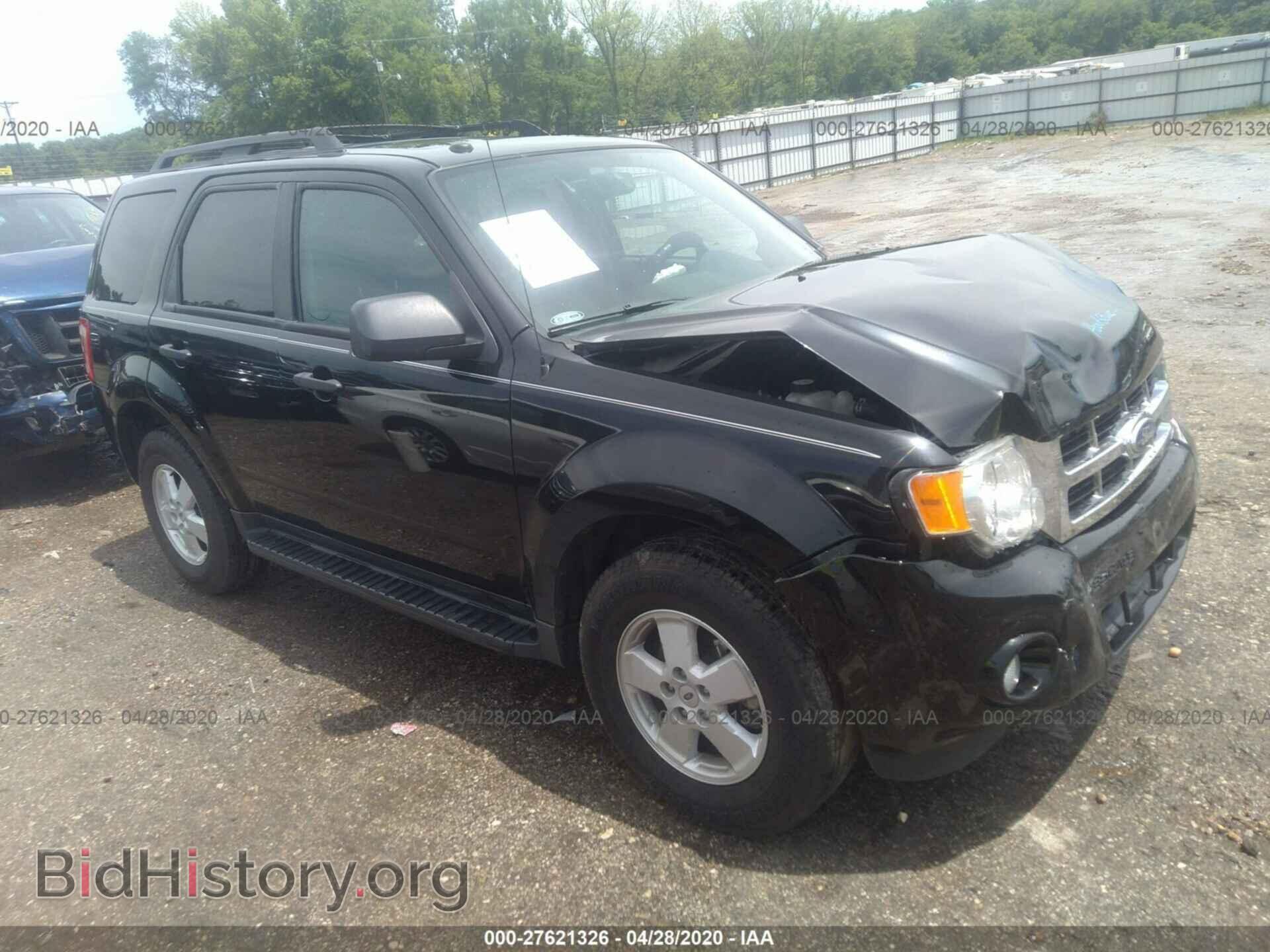Фотография 1FMCU0DG9CKB26810 - FORD ESCAPE 2012