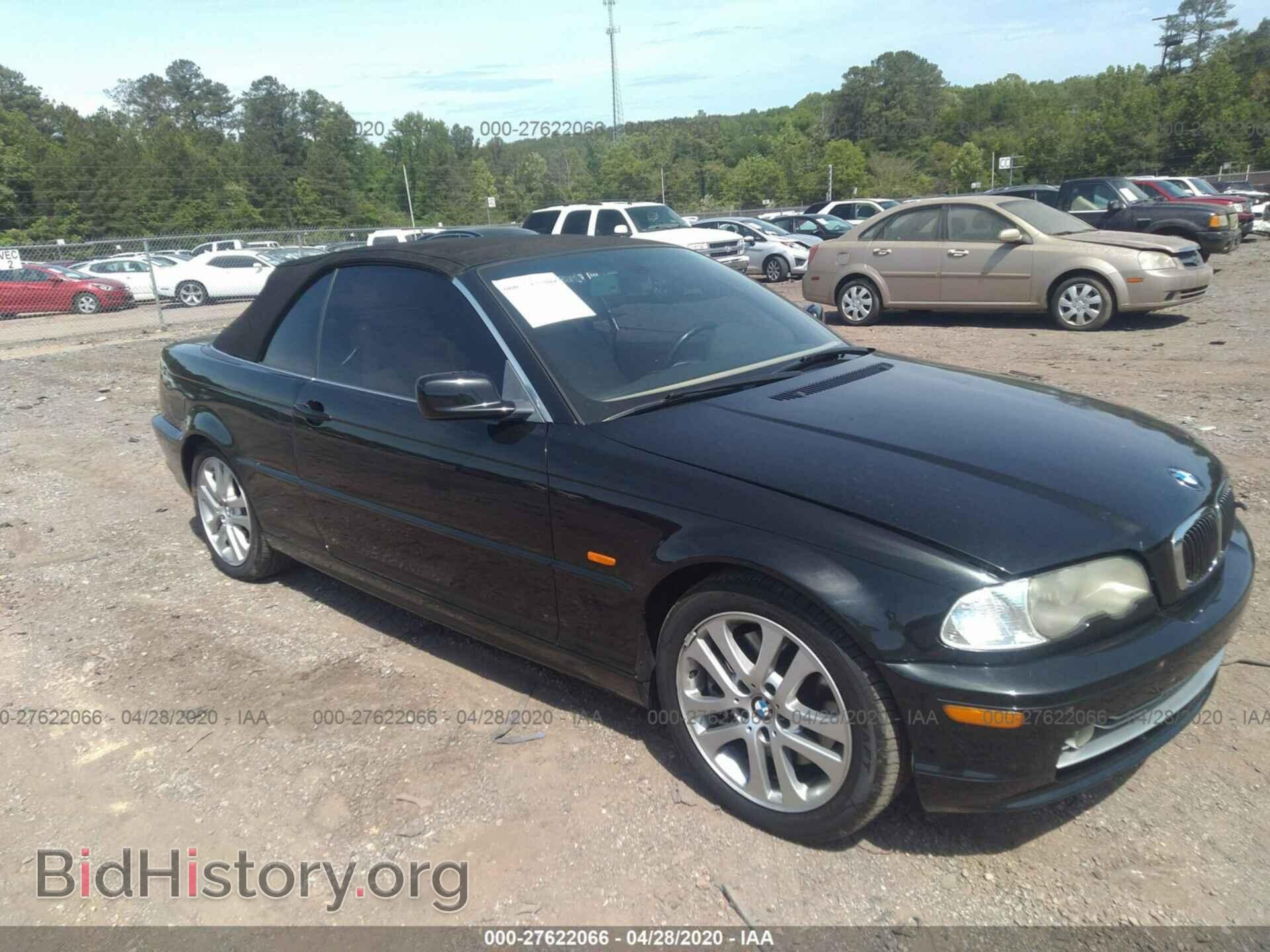 Photo WBABS53472JU91191 - BMW 330 2002