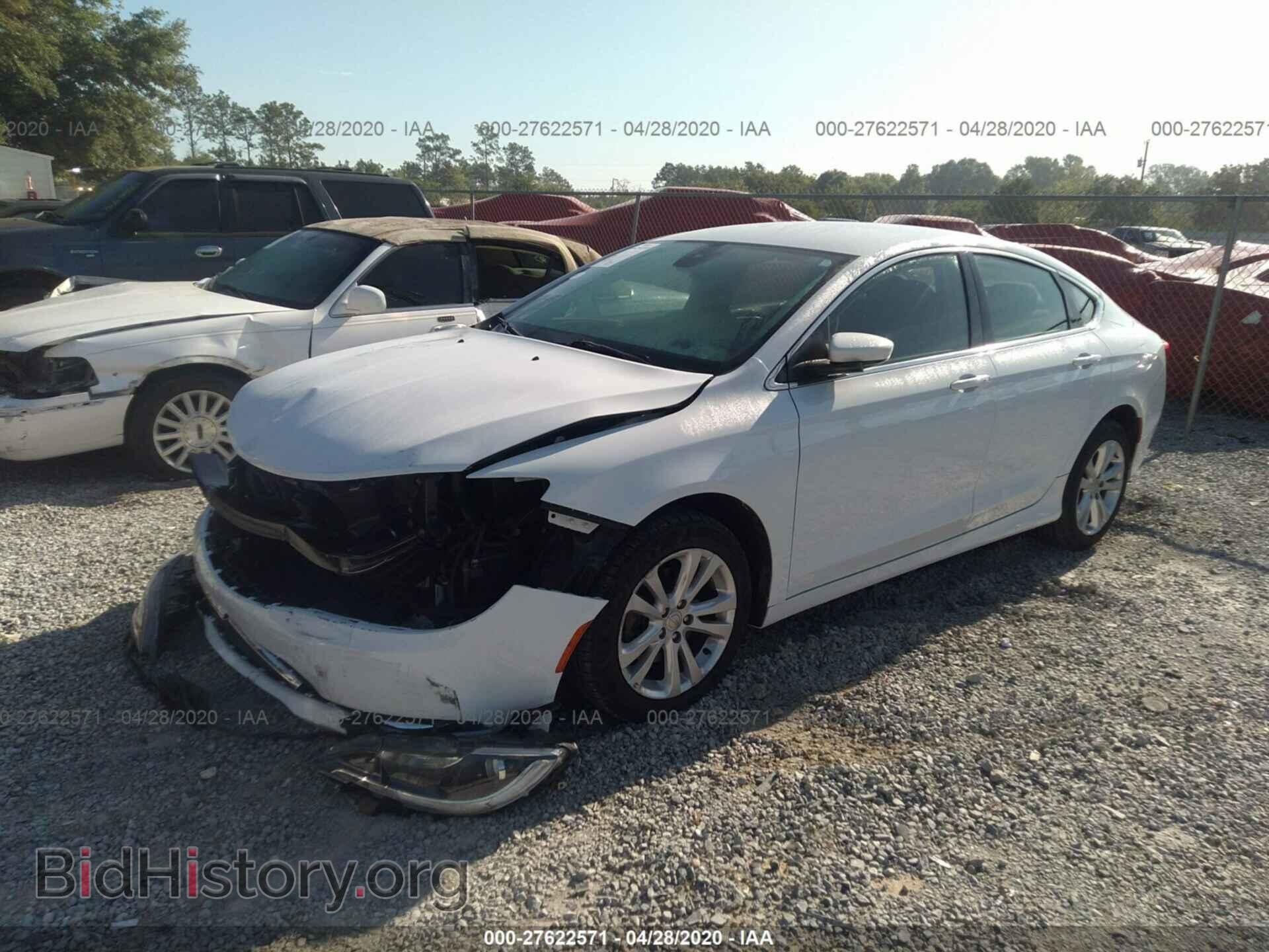 2015 CHRYSLER 200 - VIN: 1C3CCCAB7FN708428 - Photo 2