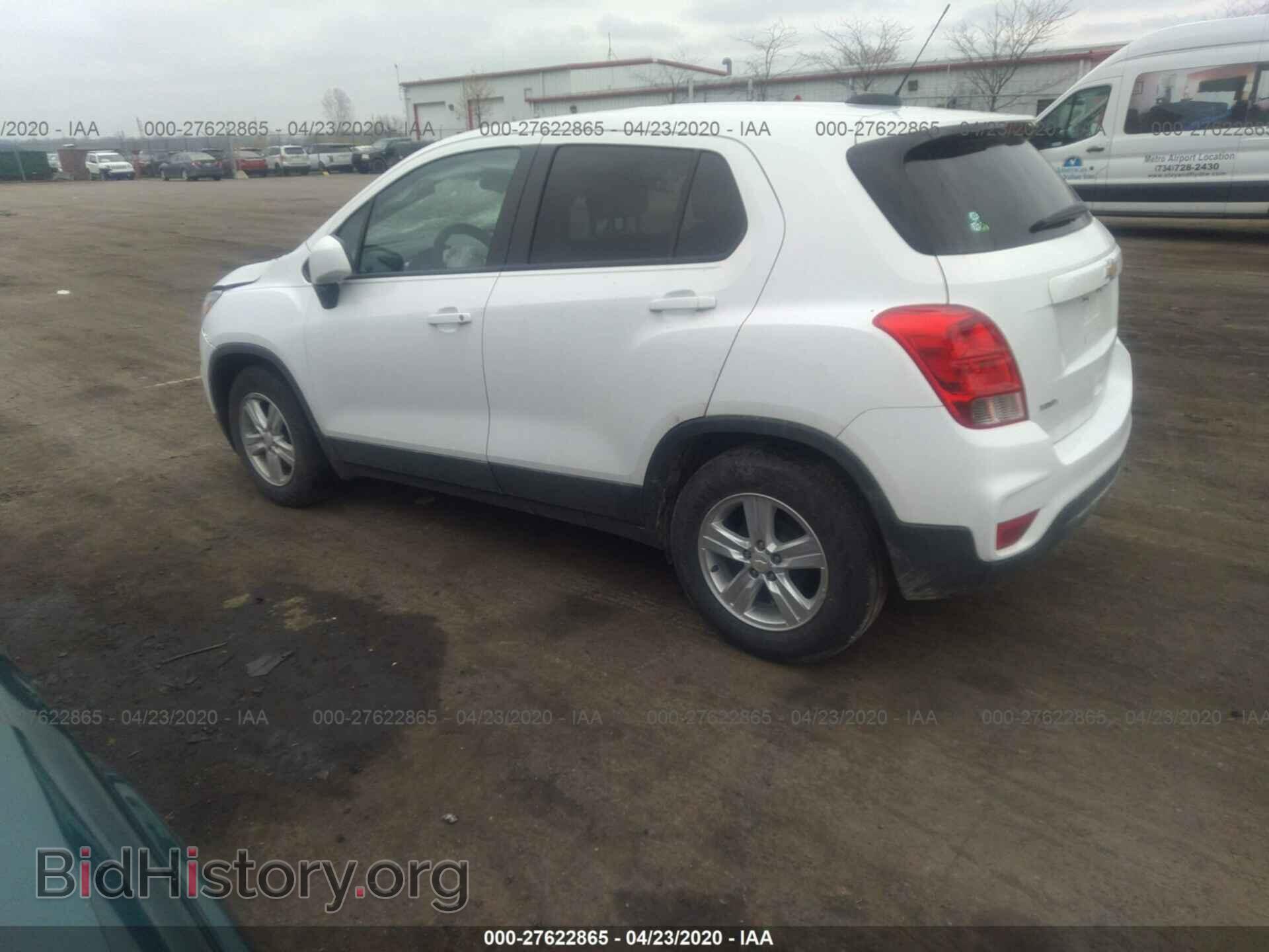 2019 CHEVROLET TRAX - VIN: 3GNCJKSB6KL208059 - Фото 3