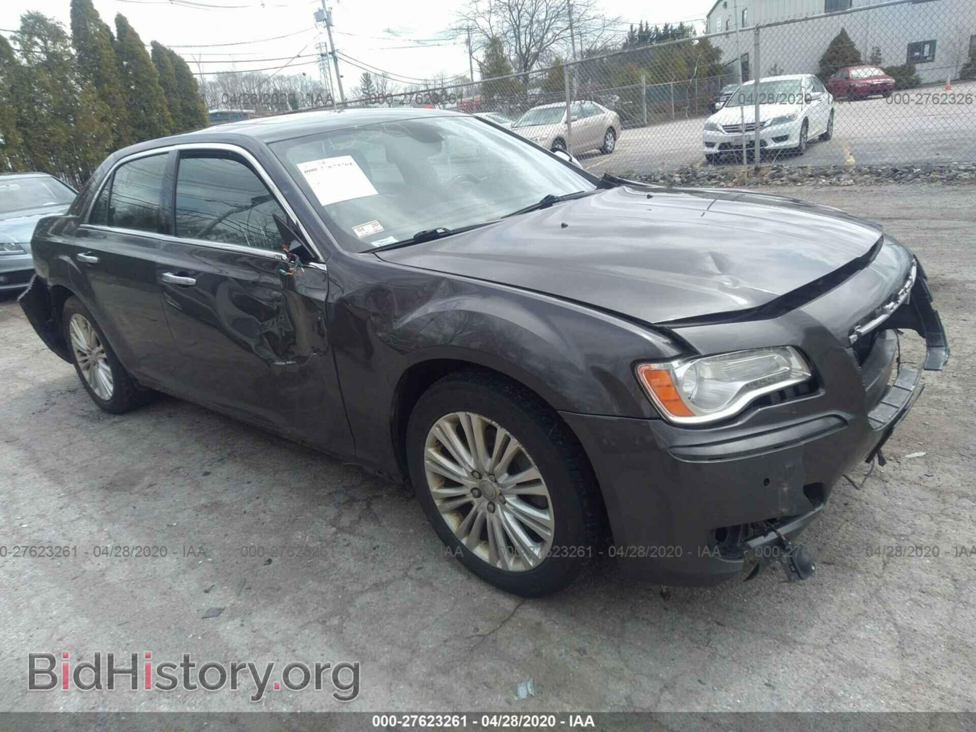 Фотография 2C3CCAJT8DH627585 - CHRYSLER 300C 2013