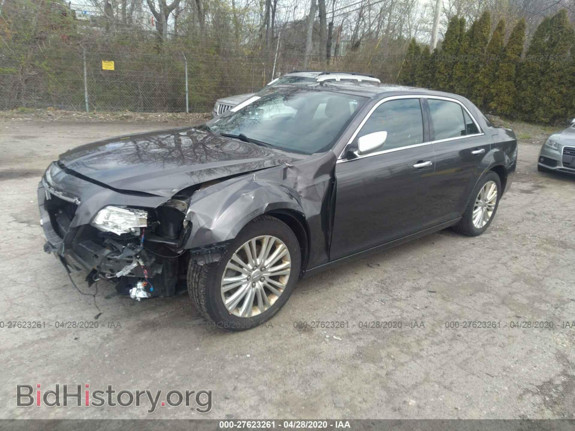 2013 CHRYSLER 300C - VIN: 2C3CCAJT8DH627585 - Фото 2