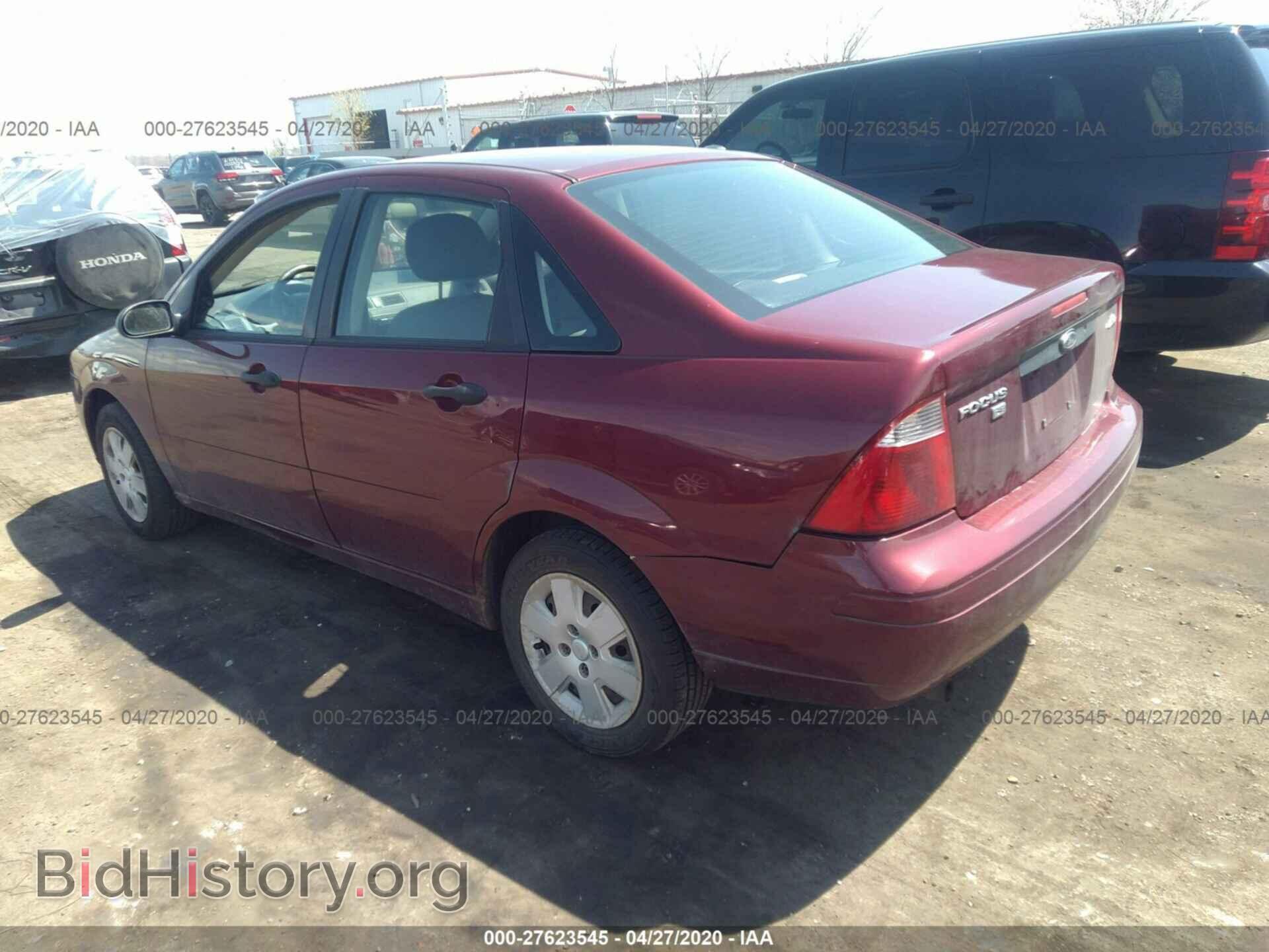 2006 FORD FOCUS - VIN: 1FAFP34NX6W172626 - Фото 3