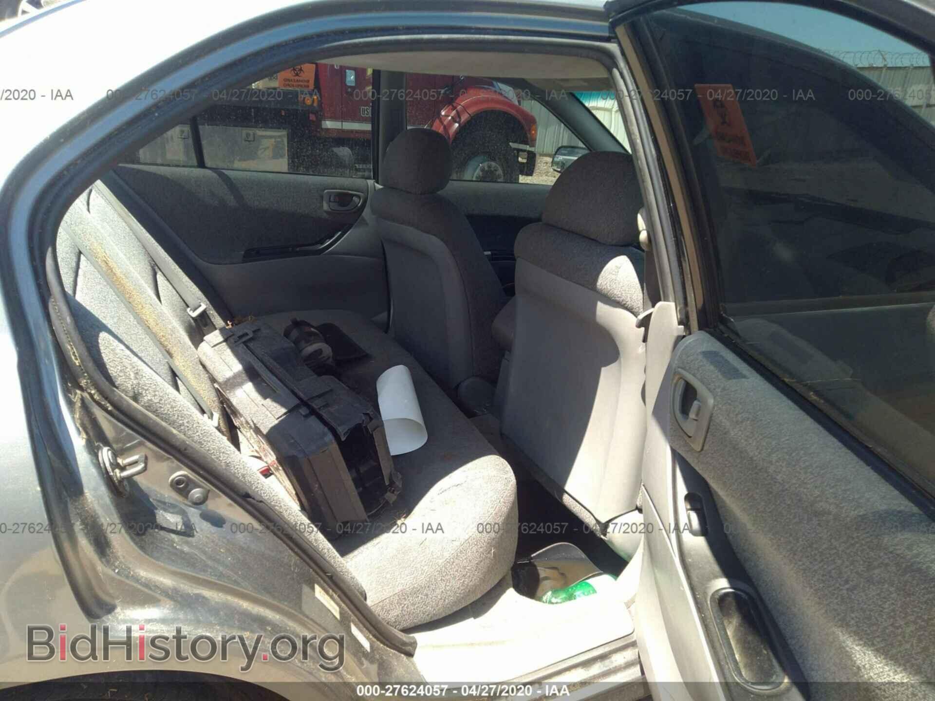 2002 MITSUBISHI GALANT - VIN: 4A3AA36G42E100435 - Photo 8