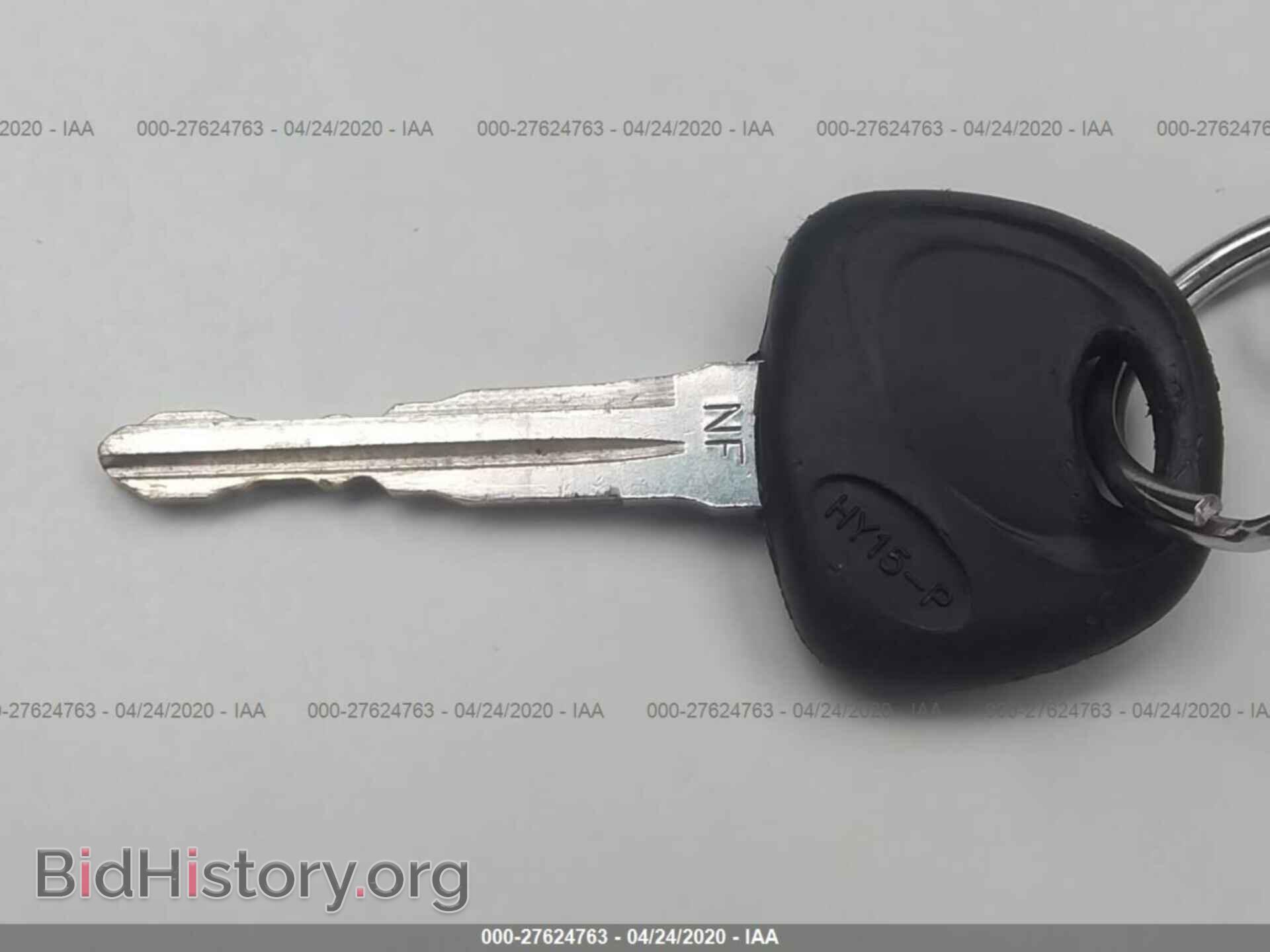 2007 KIA OPTIMA - VIN: KNAGE123975120323 - Фото 11