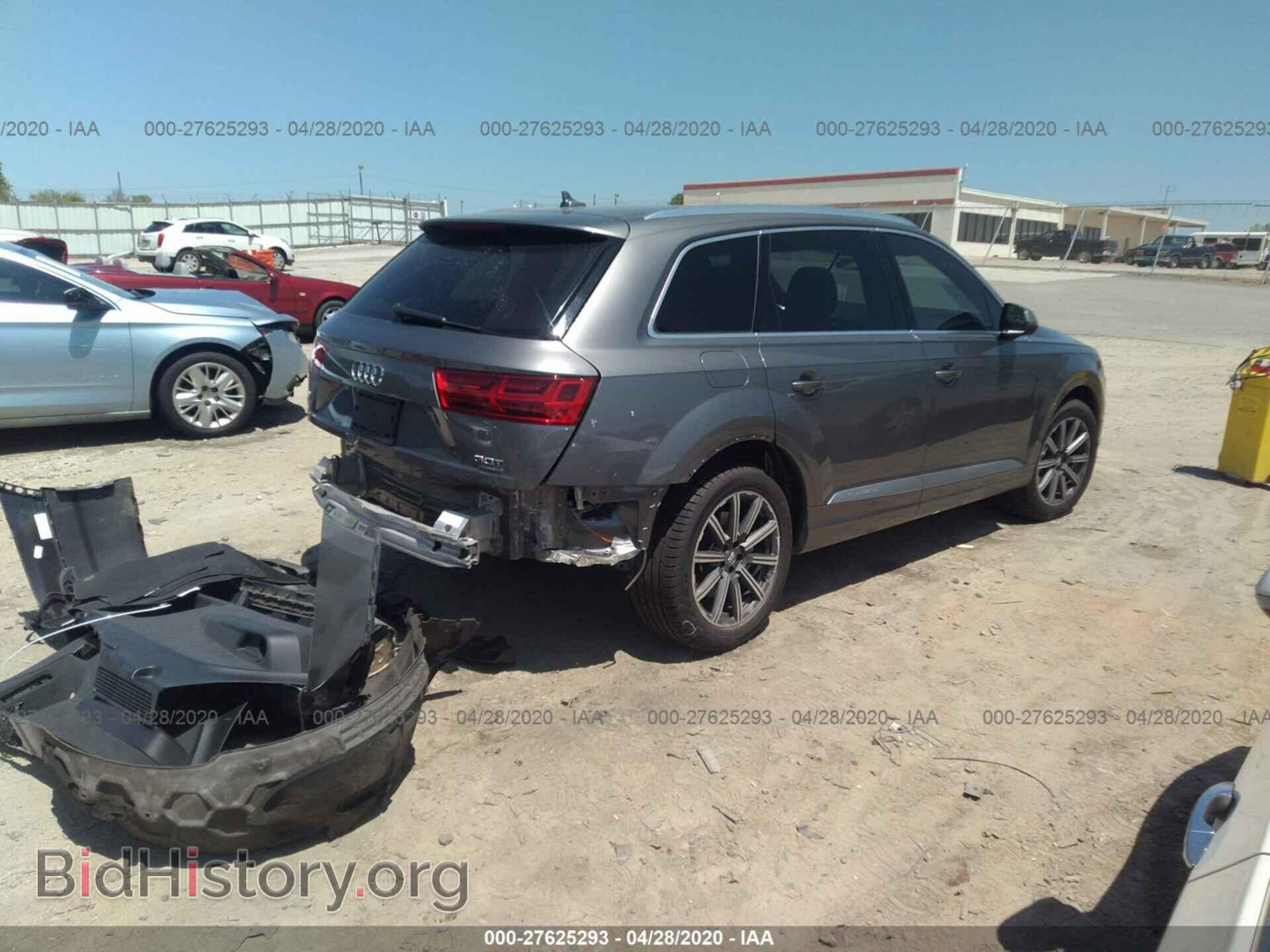 2017 AUDI Q7 - VIN: WA1LAAF79HD012098 - Фото 4