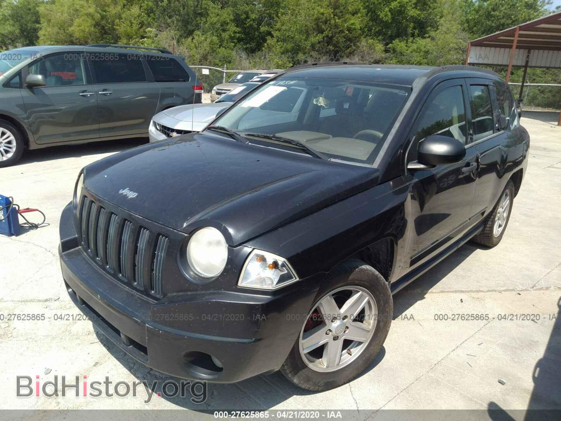 2008 JEEP COMPASS - VIN: 1J8FT47W28D566225 - Фото 2