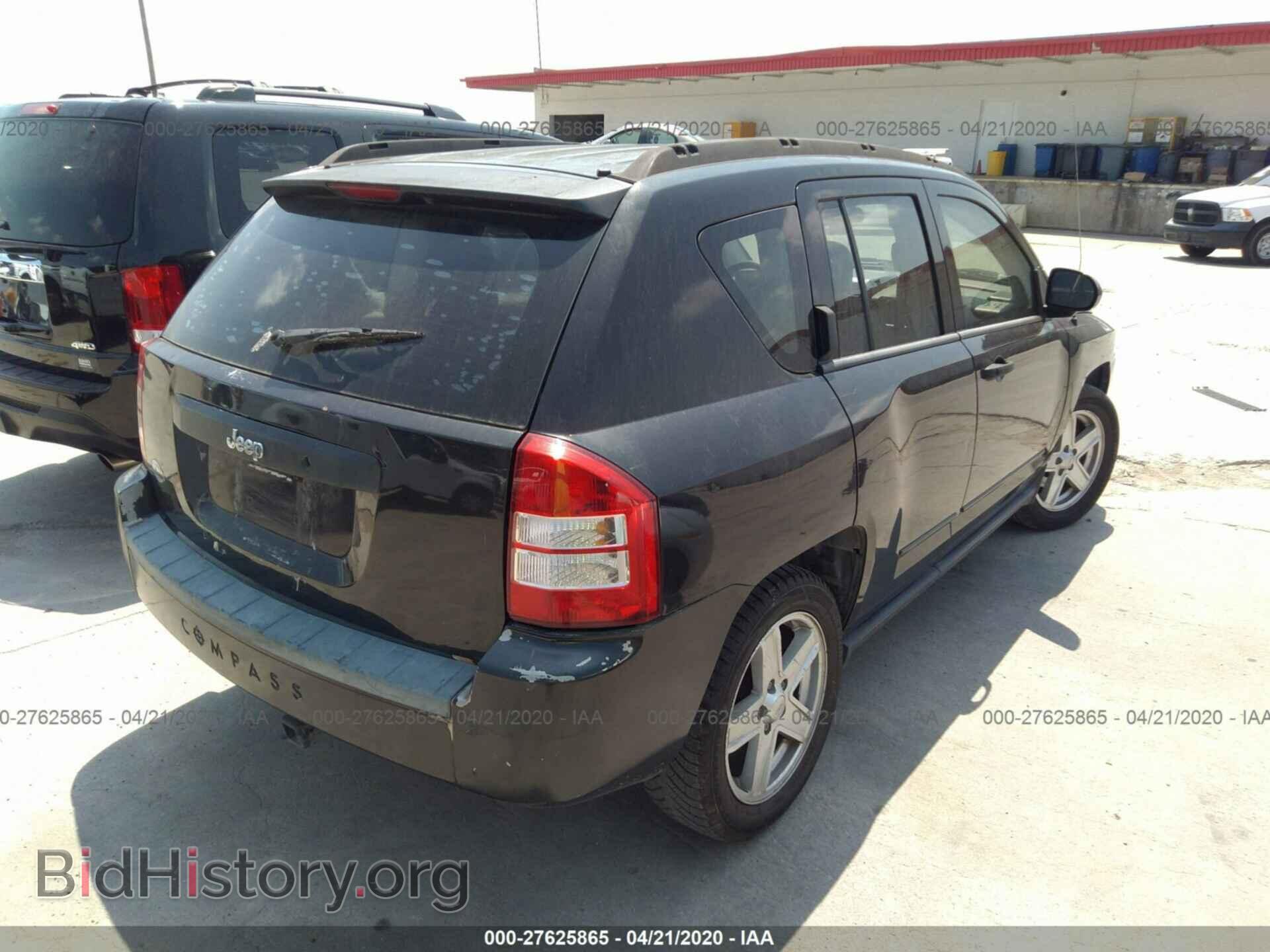 2008 JEEP COMPASS - VIN: 1J8FT47W28D566225 - Фото 4