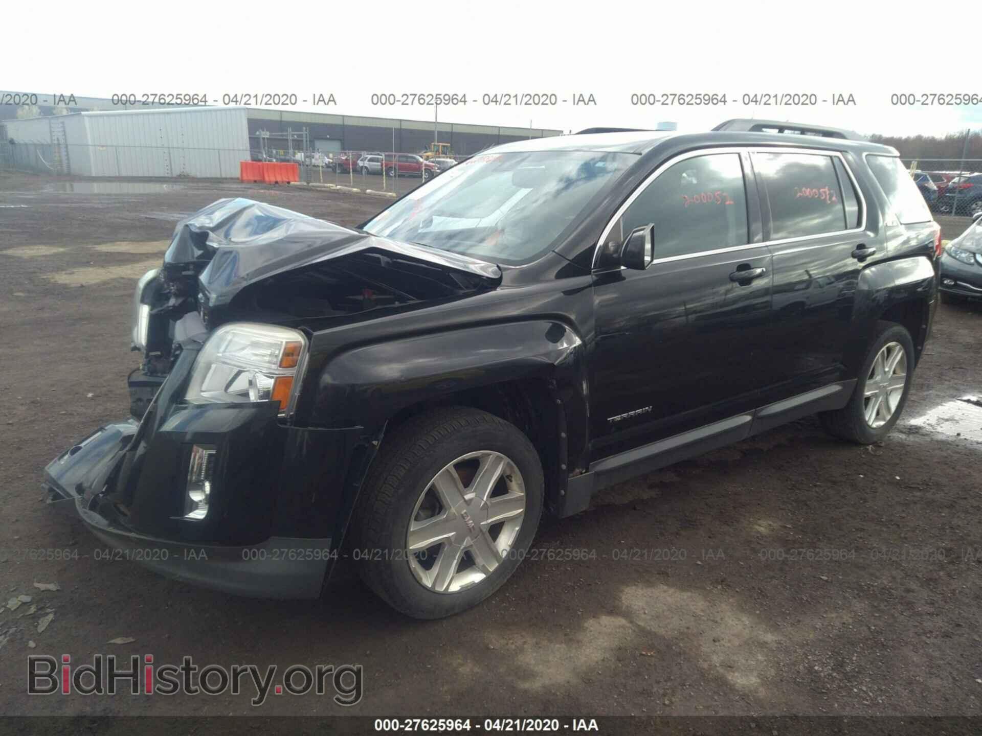2010 GMC TERRAIN - VIN: 2CTFLEEW7A6307304 - Photo 2