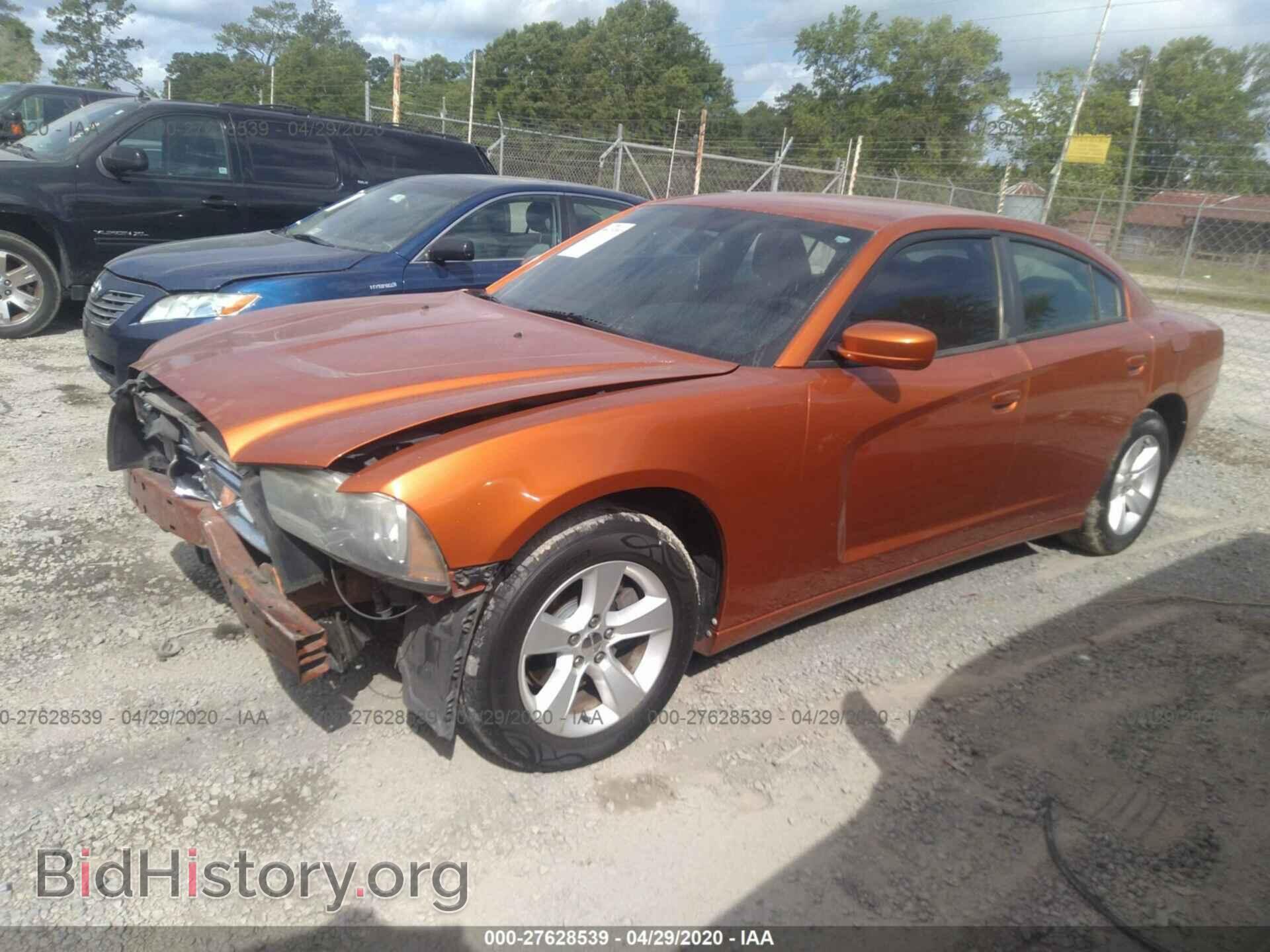 2011 DODGE CHARGER - VIN: 2B3CL3CG2BH555918 - Фото 2