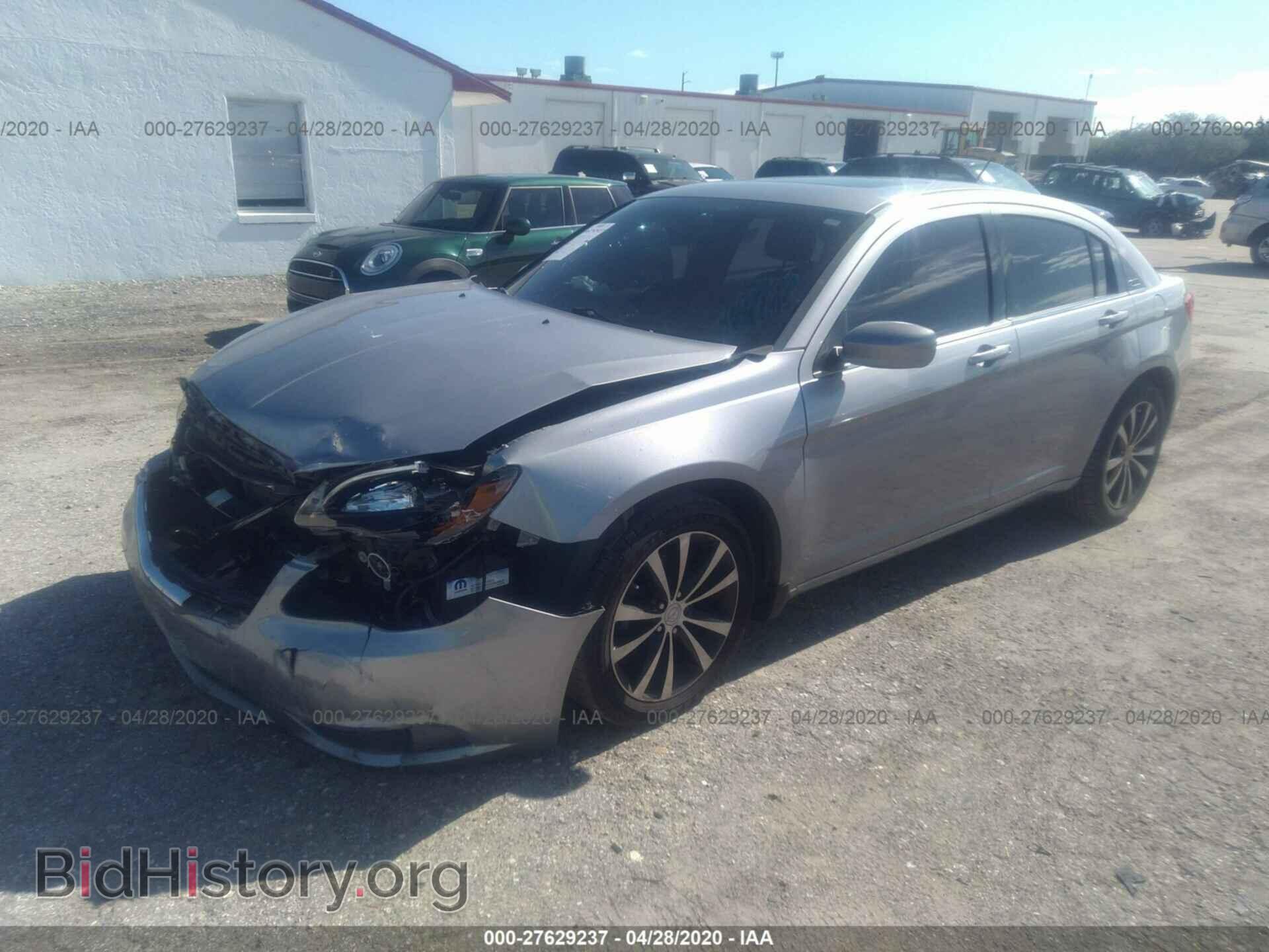 2014 CHRYSLER 200 - VIN: 1C3CCBCG9EN156545 - Фото 2