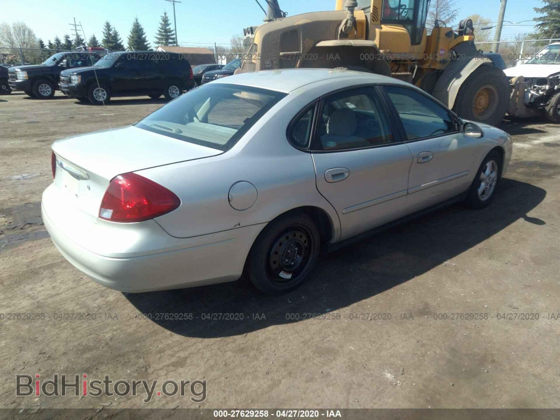 2003 FORD TAURUS - VIN: 1FAFP55U53A135395 - Photo 4