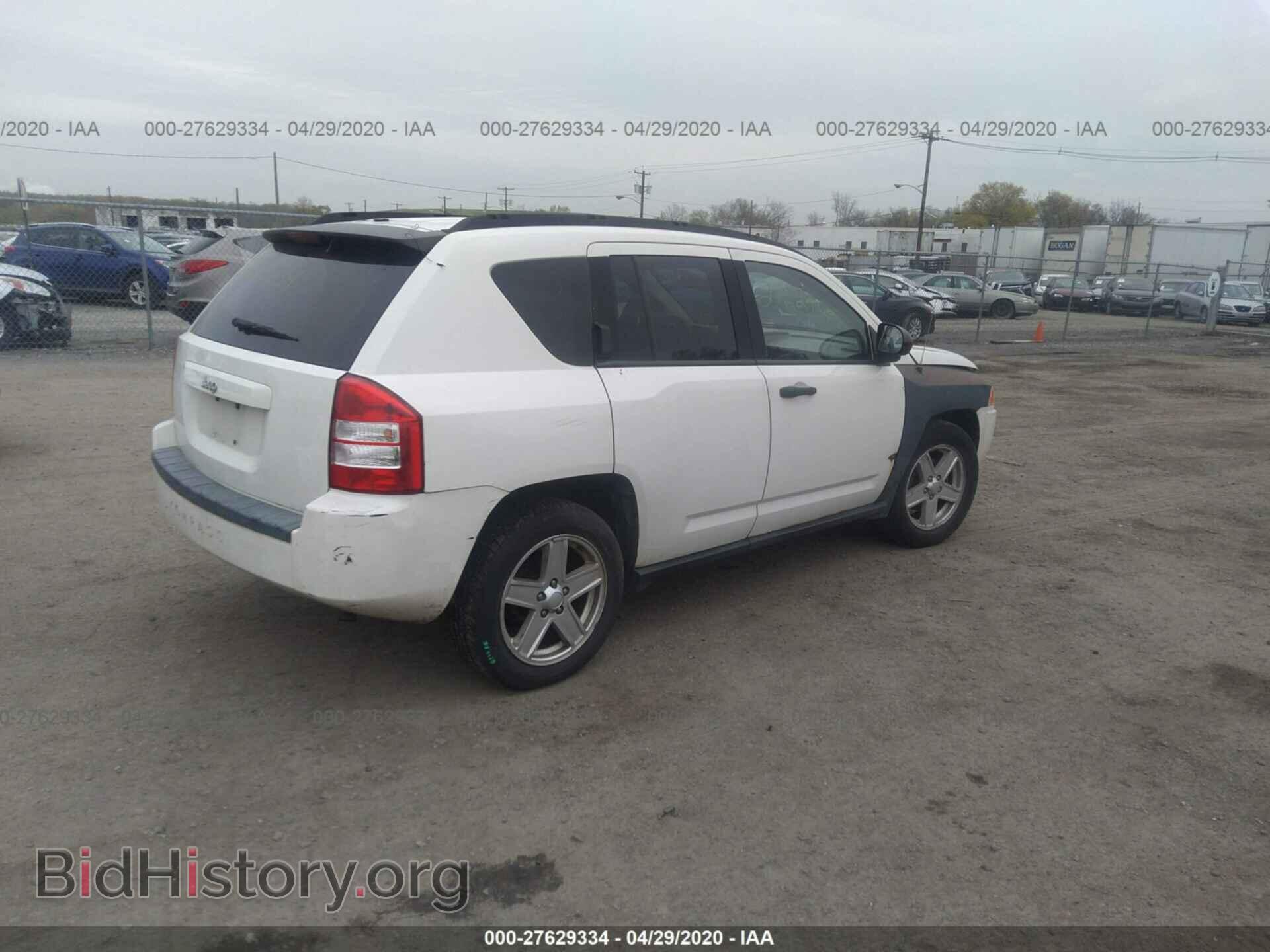 2007 JEEP COMPASS - VIN: 1J8FT47W67D414091 - Фото 4