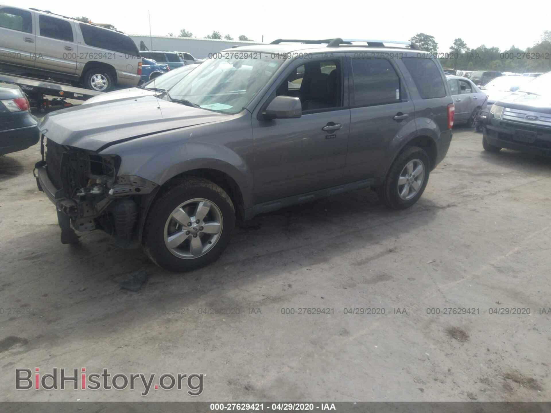 2011 FORD ESCAPE - VIN: 1FMCU0E75BKA52931 - Photo 2