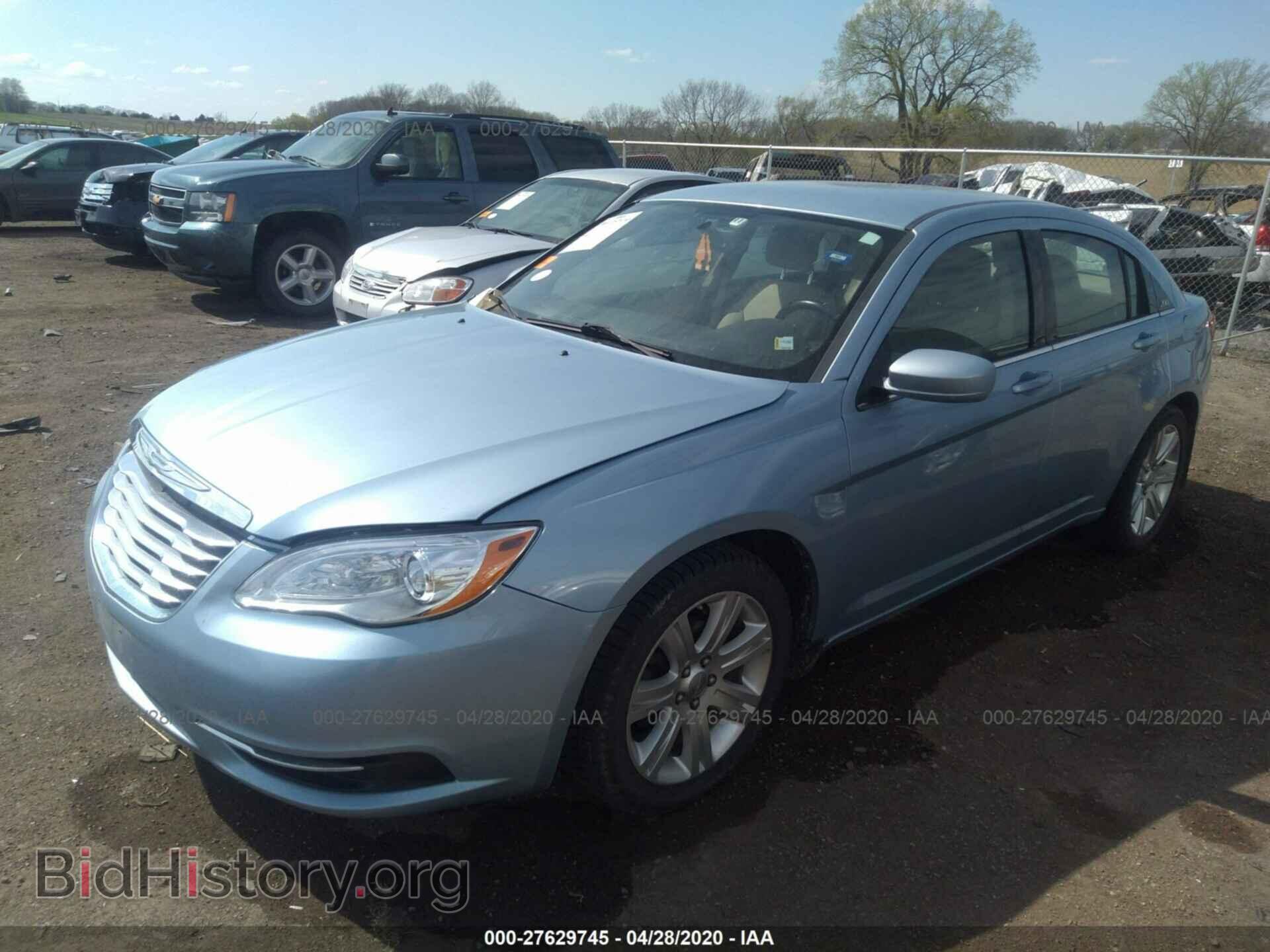 2012 CHRYSLER 200 - VIN: 1C3CCBBGXCN158304 - Photo 2