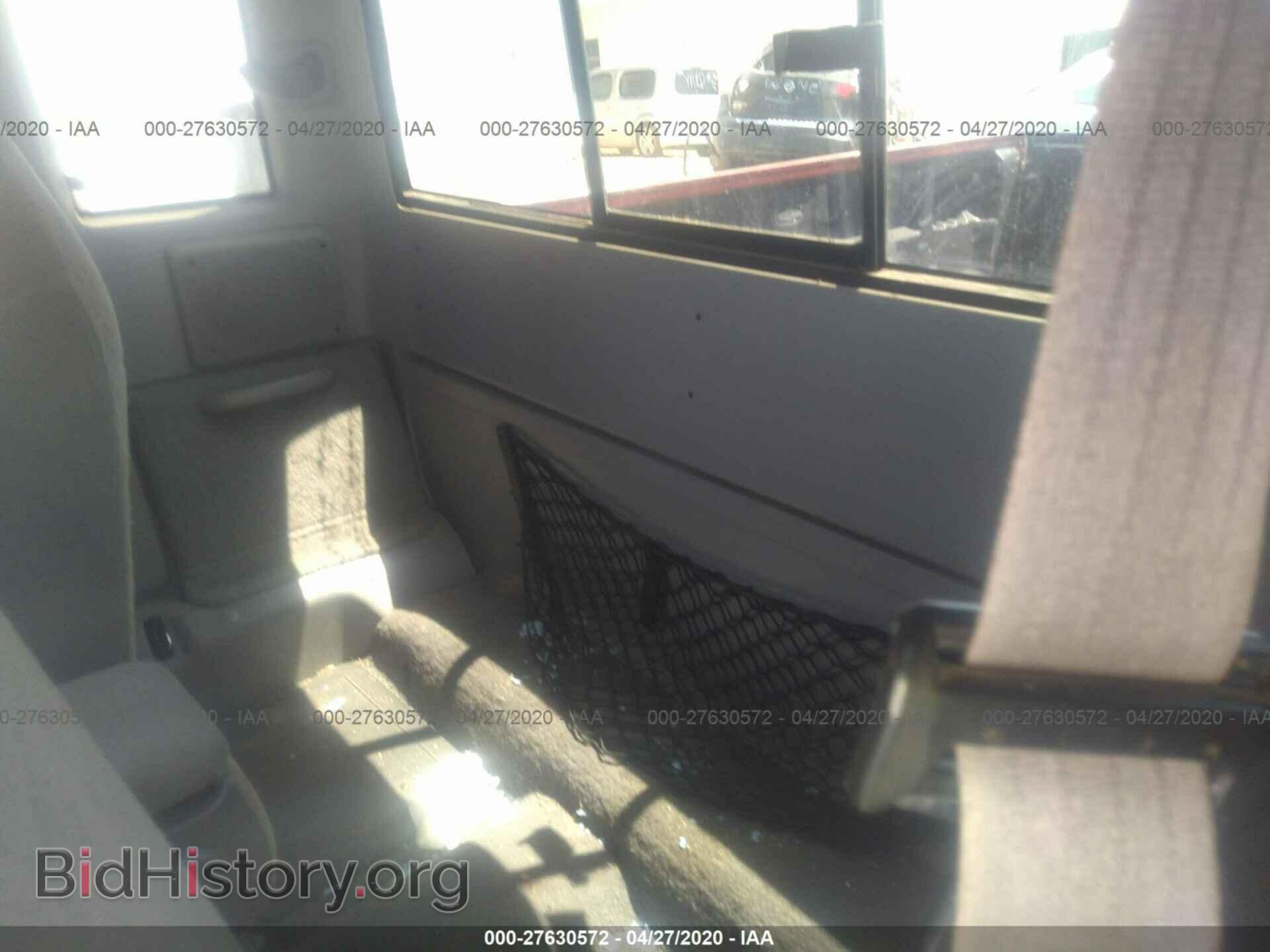 2000 MAZDA B3000 - VIN: 4F4YR16V8YTM29485 - Фото 8