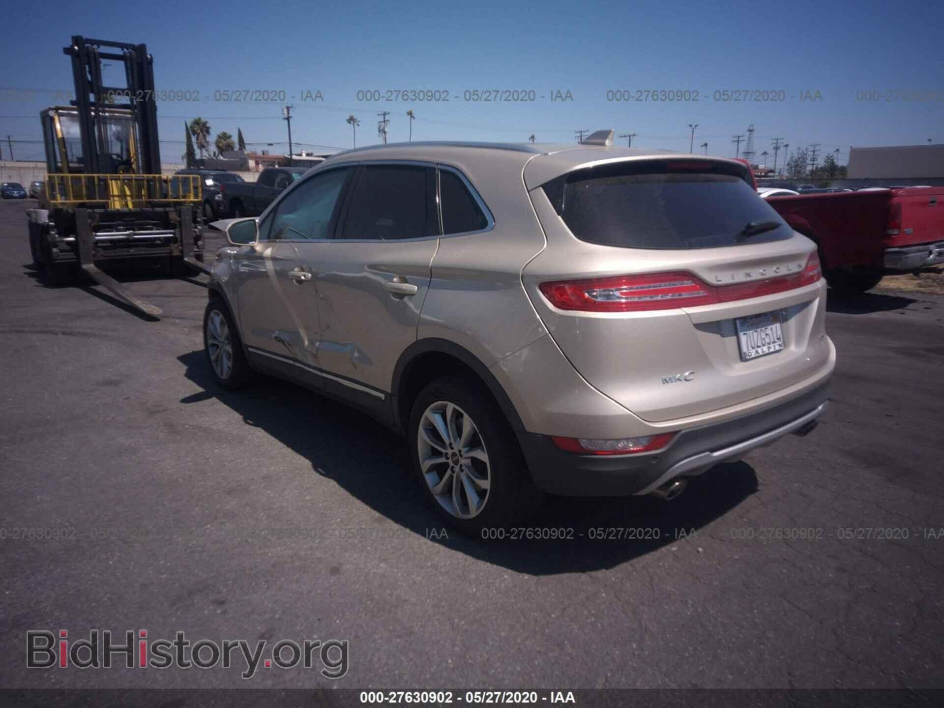 2017 LINCOLN MKC - VIN: 5LMCJ2C97HUL16265 - Photo 3
