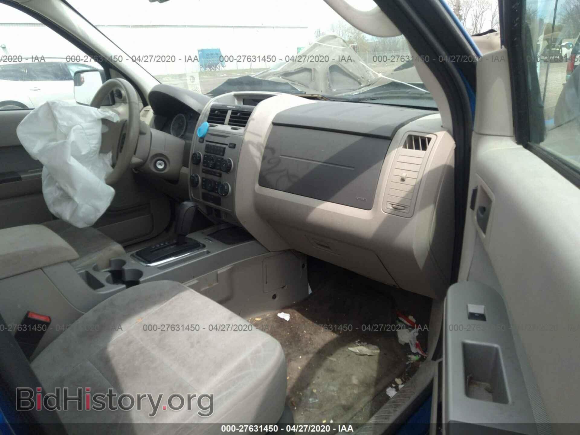 2011 FORD ESCAPE - VIN: 1FMCU0DG4BKA72279 - Фото 5