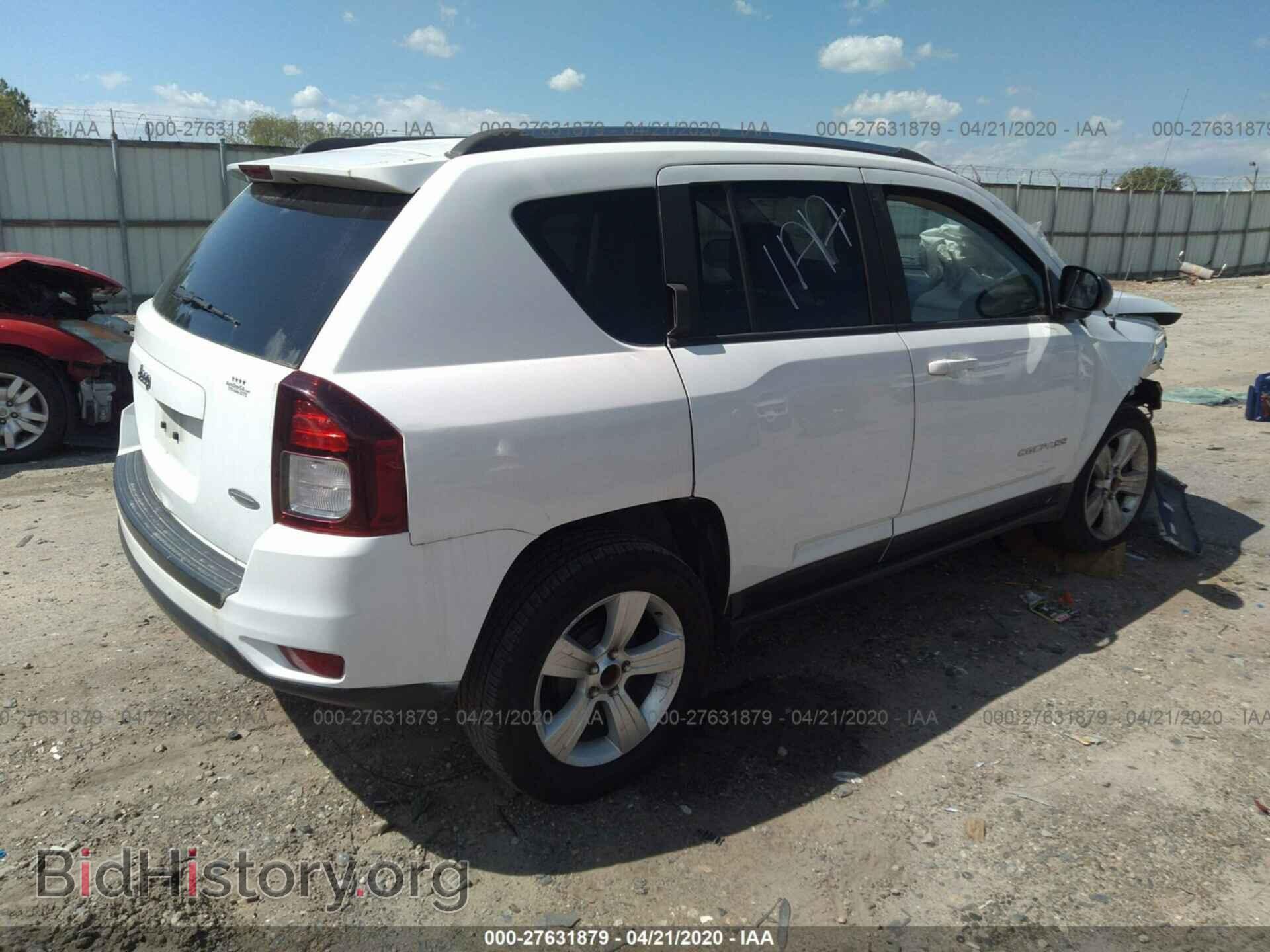 2012 JEEP COMPASS - VIN: 1C4NJCEA3CD678048 - Photo 4