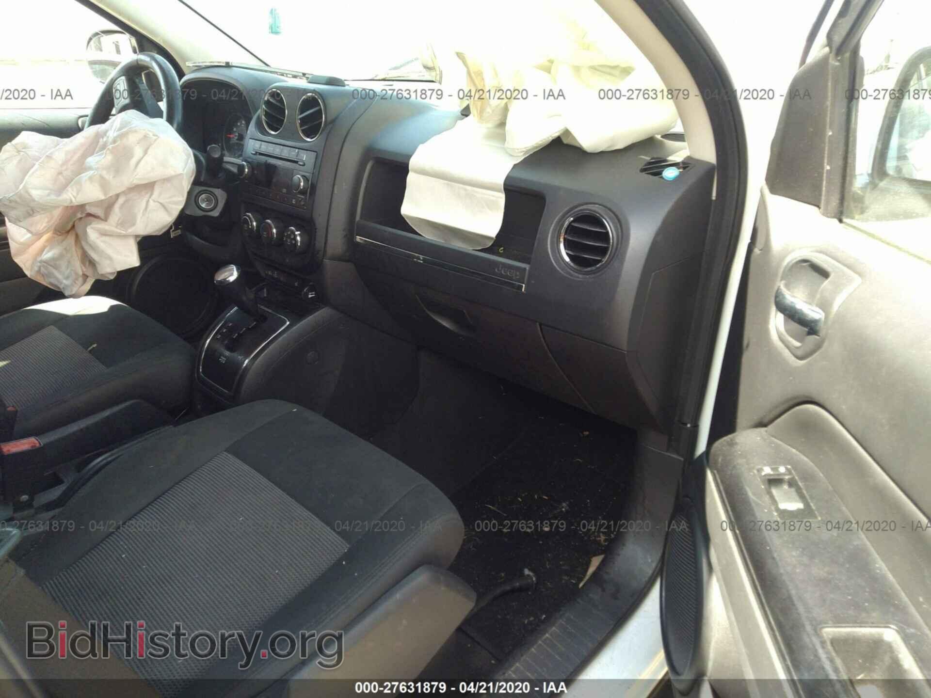 2012 JEEP COMPASS - VIN: 1C4NJCEA3CD678048 - Photo 5