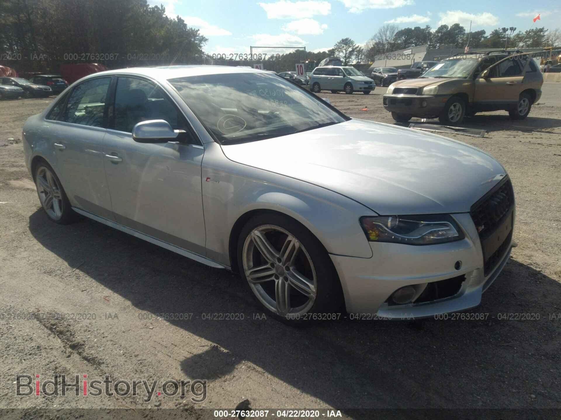Photo WAUBGAFL0AA108526 - AUDI S4 2010