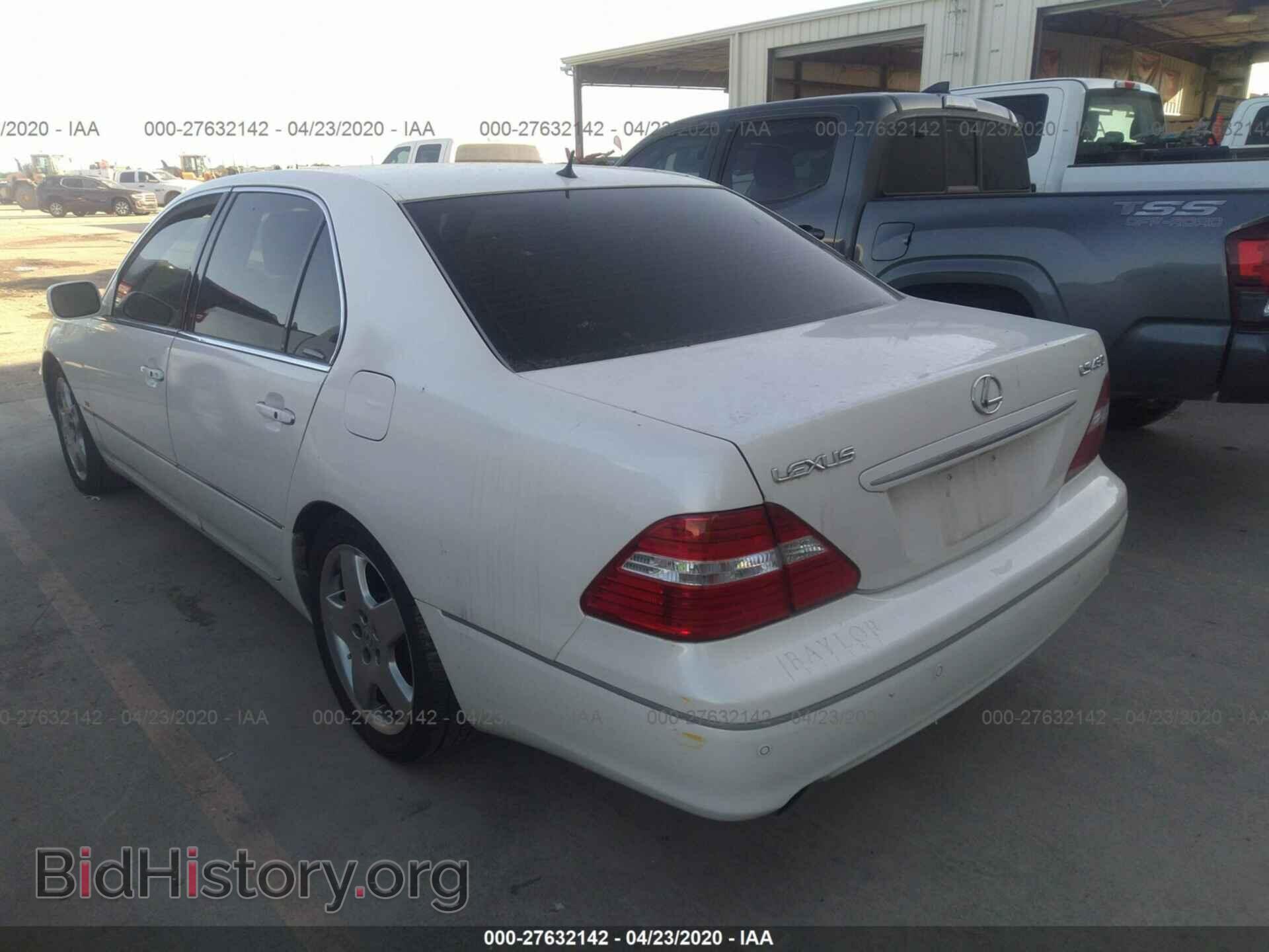 2004 LEXUS LS - VIN: JTHBN36F440152942 - Фото 3