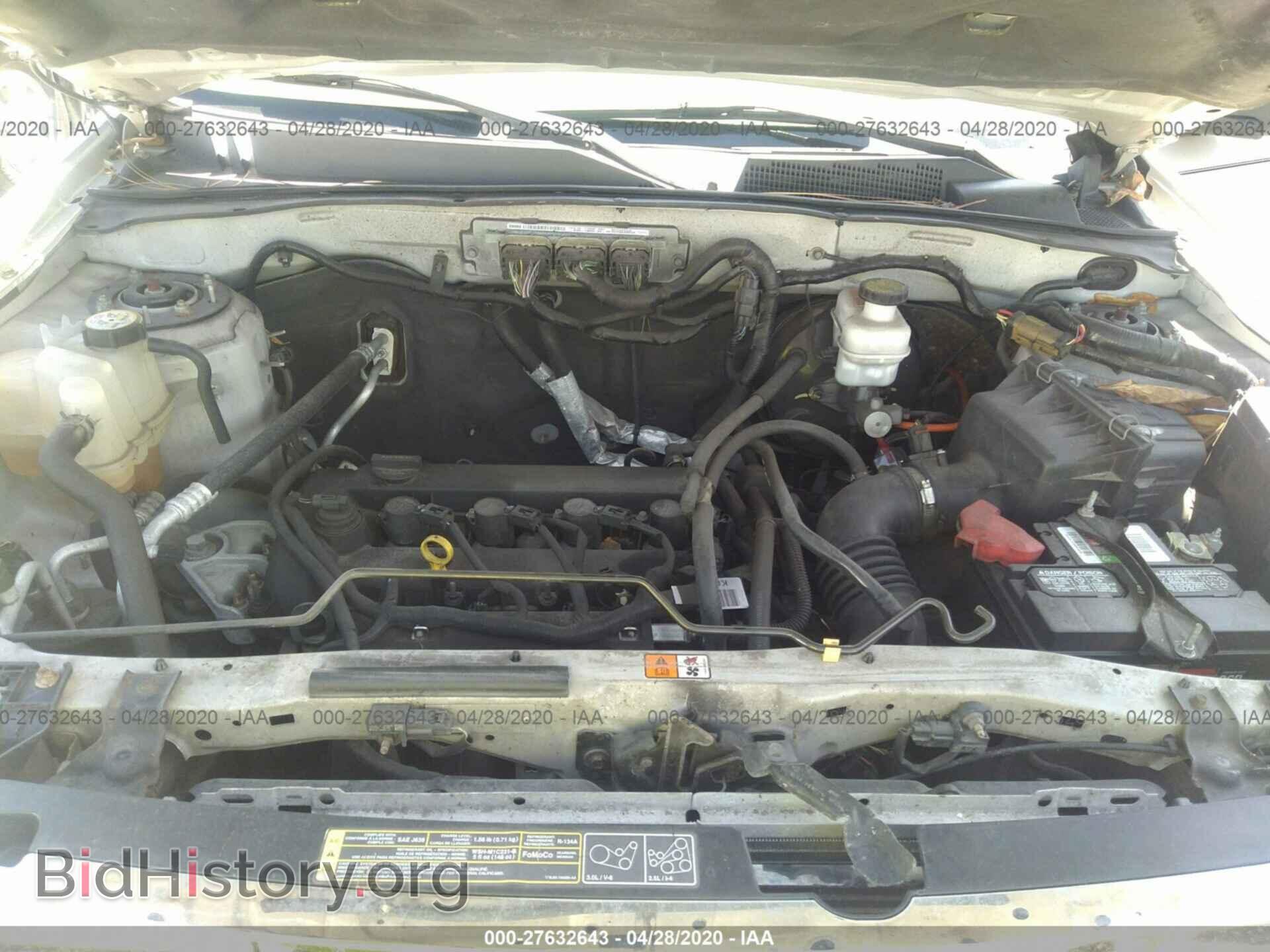 2011 FORD ESCAPE - VIN: 1FMCU0D74BKA41968 - Фото 10