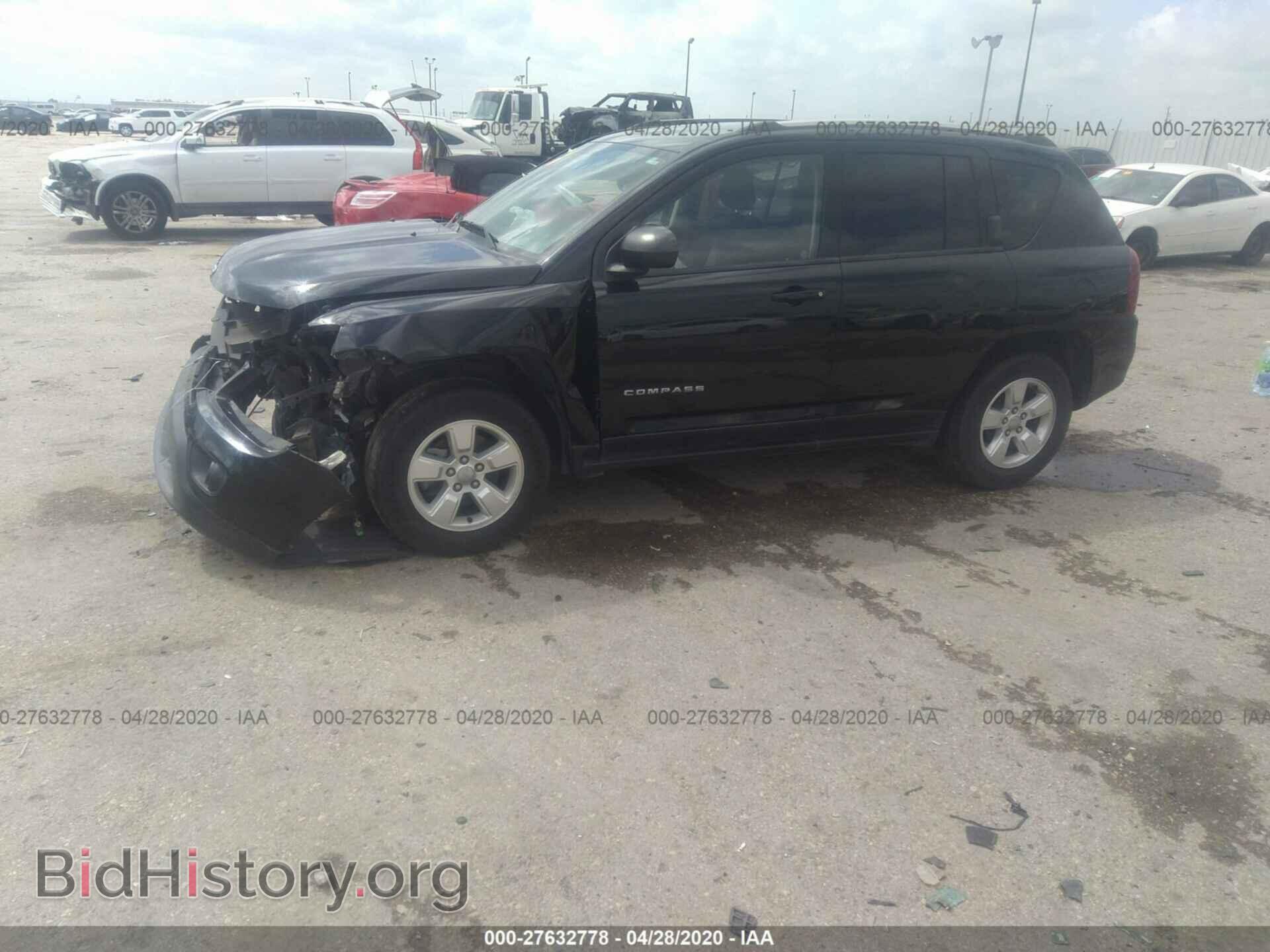 2014 JEEP COMPASS - VIN: 1C4NJCBA9ED843236 - Фото 2