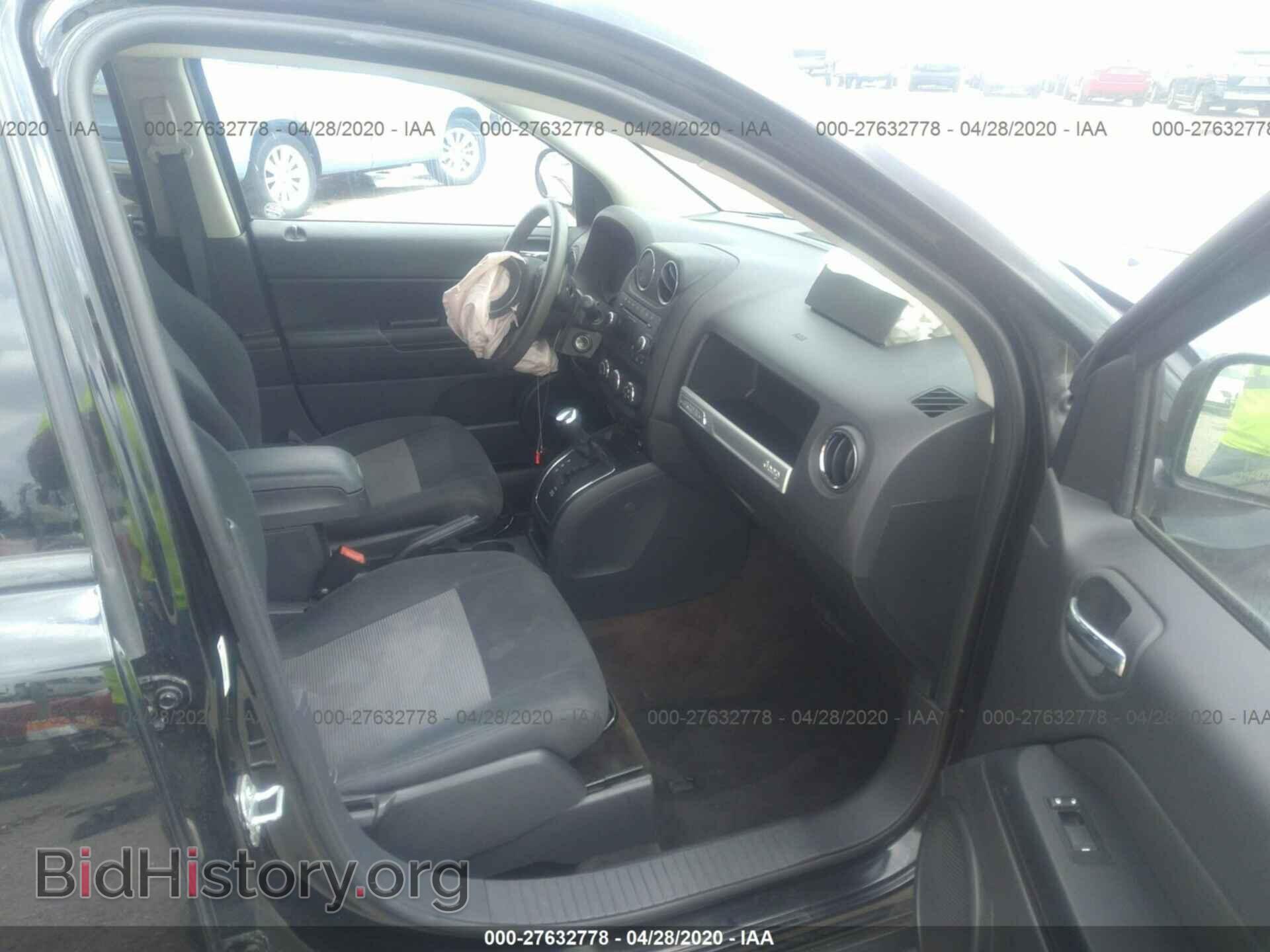 2014 JEEP COMPASS - VIN: 1C4NJCBA9ED843236 - Фото 5