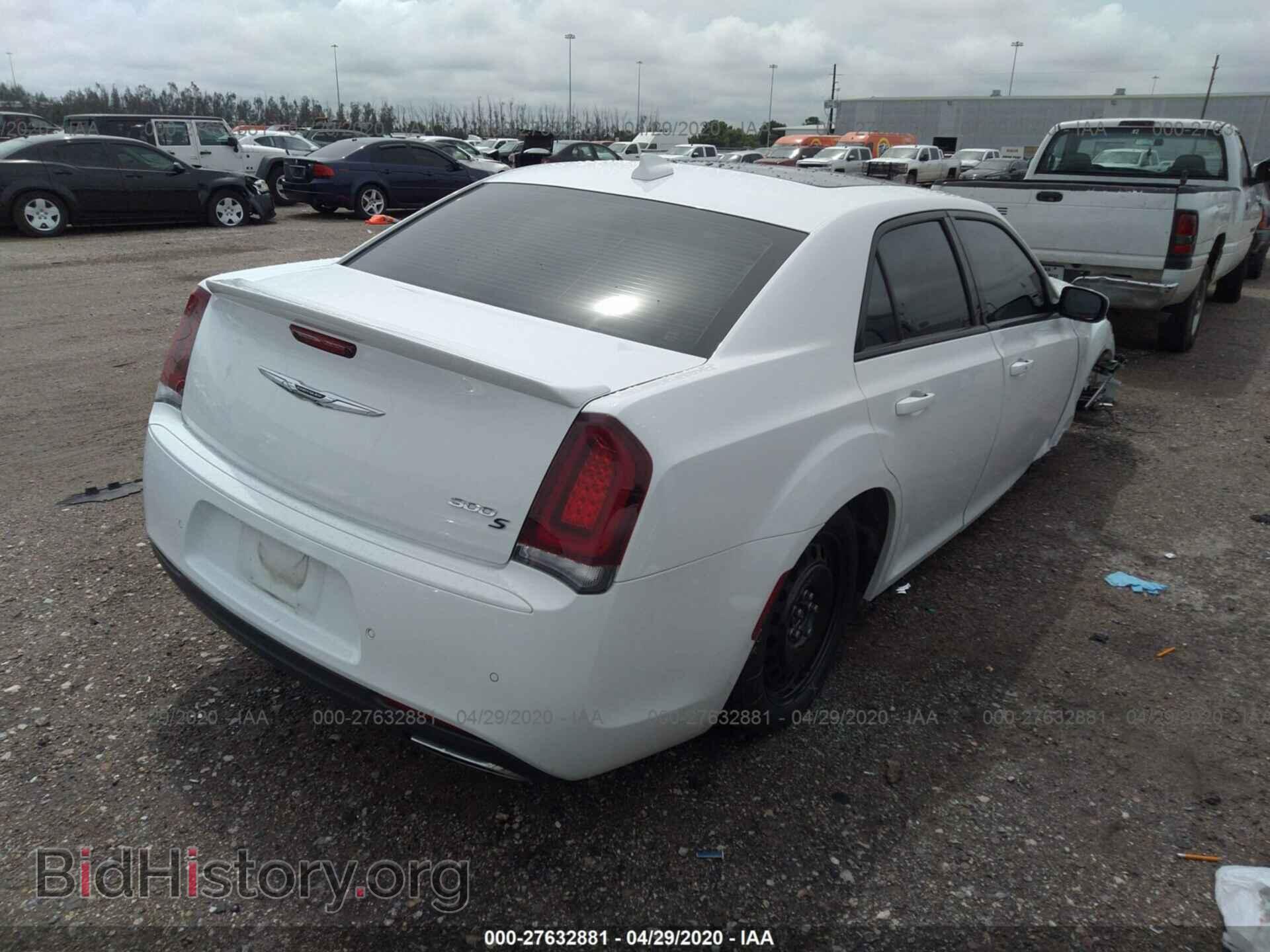 2017 CHRYSLER 300 - VIN: 2C3CCABG4HH669386 - Фото 4