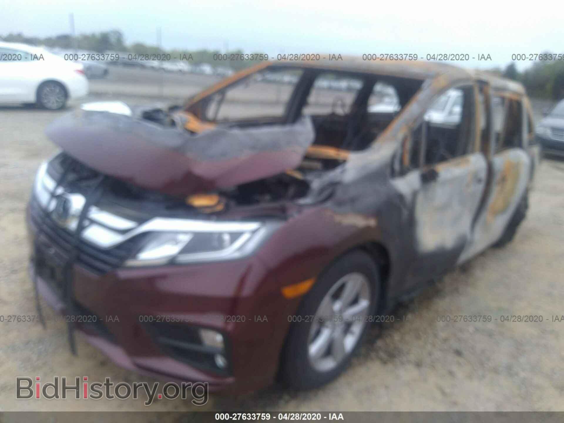 2018 HONDA ODYSSEY - VIN: 5FNRL6H56JB101256 - Фото 2