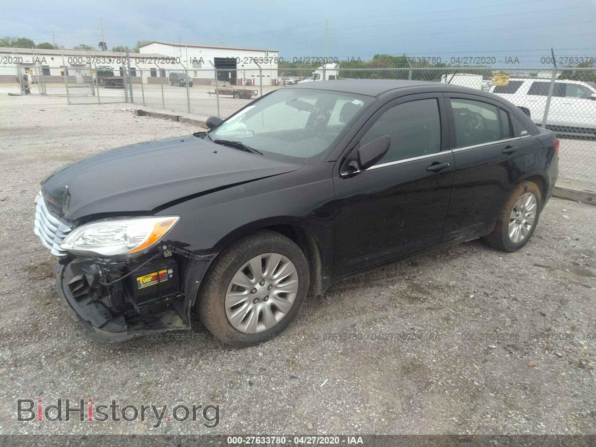 2012 CHRYSLER 200 - VIN: 1C3CCBAB3CN113999 - Фото 2