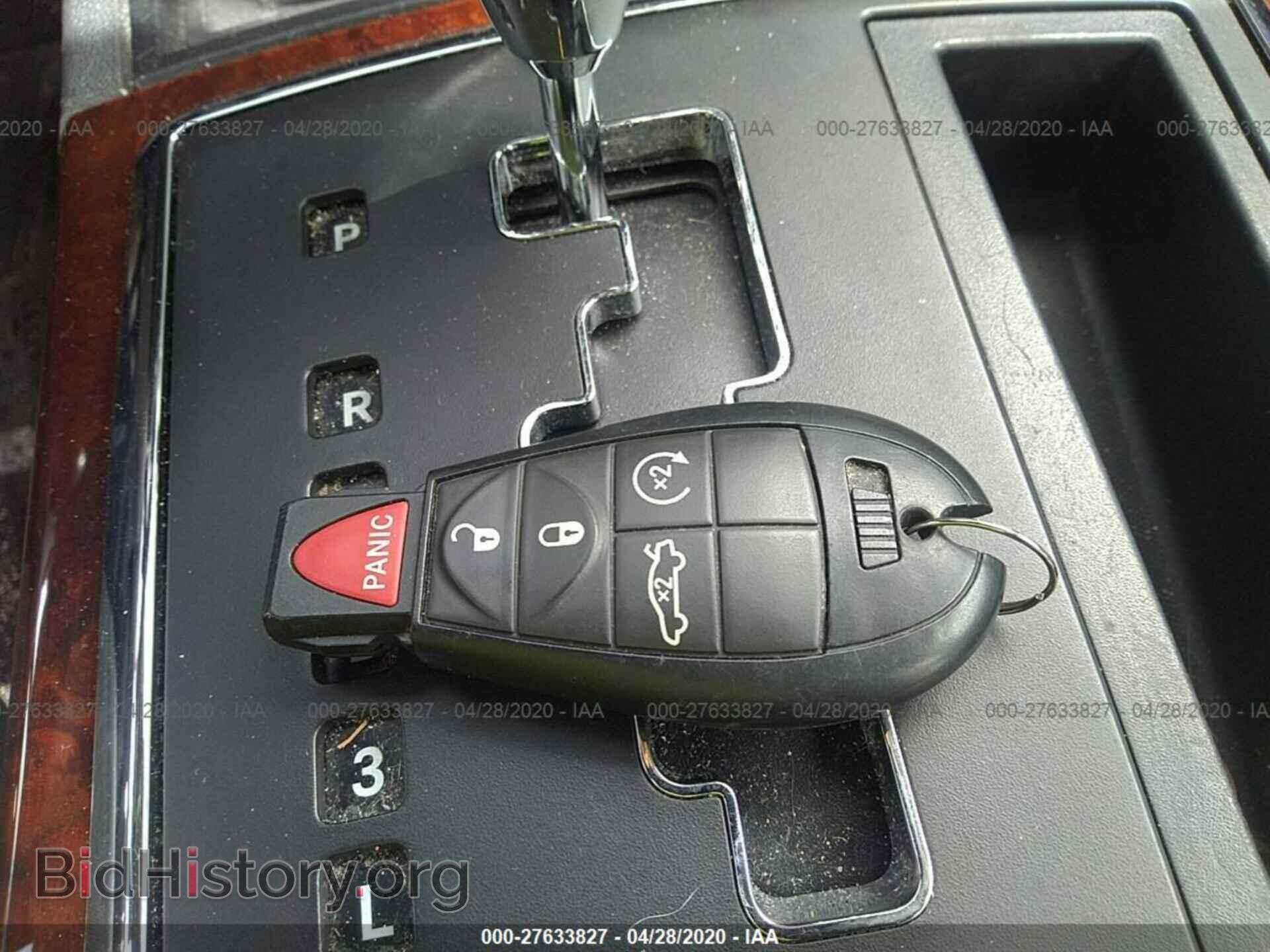 2008 CHRYSLER 300 - VIN: 2C3KA33G38H180361 - Фото 11