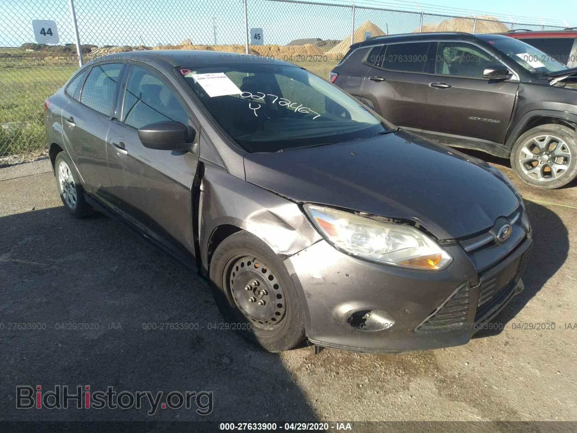 Photo 1FAHP3F24CL217147 - FORD FOCUS 2012