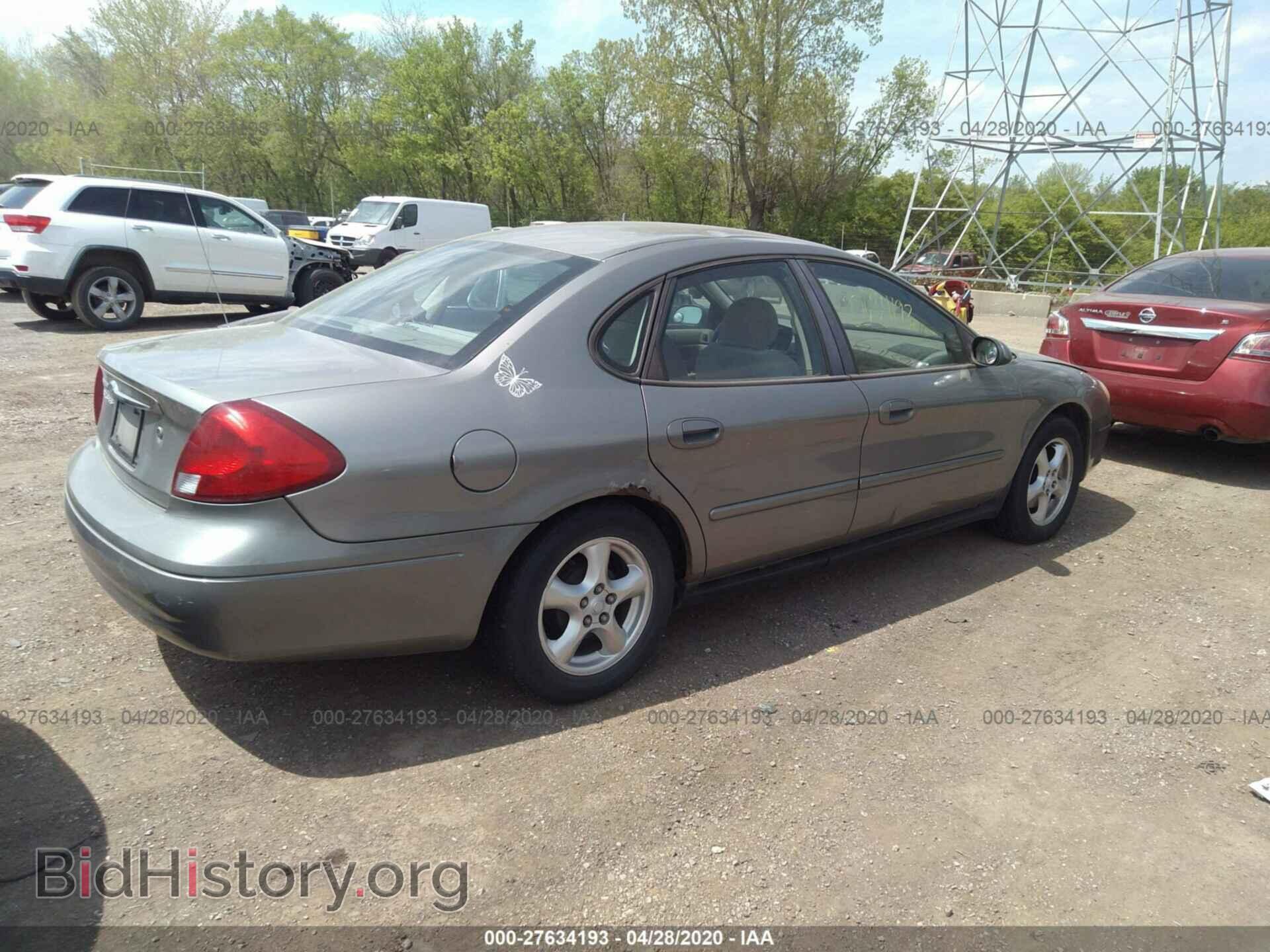 2003 FORD TAURUS - VIN: 1FAFP55263A255852 - Photo 4
