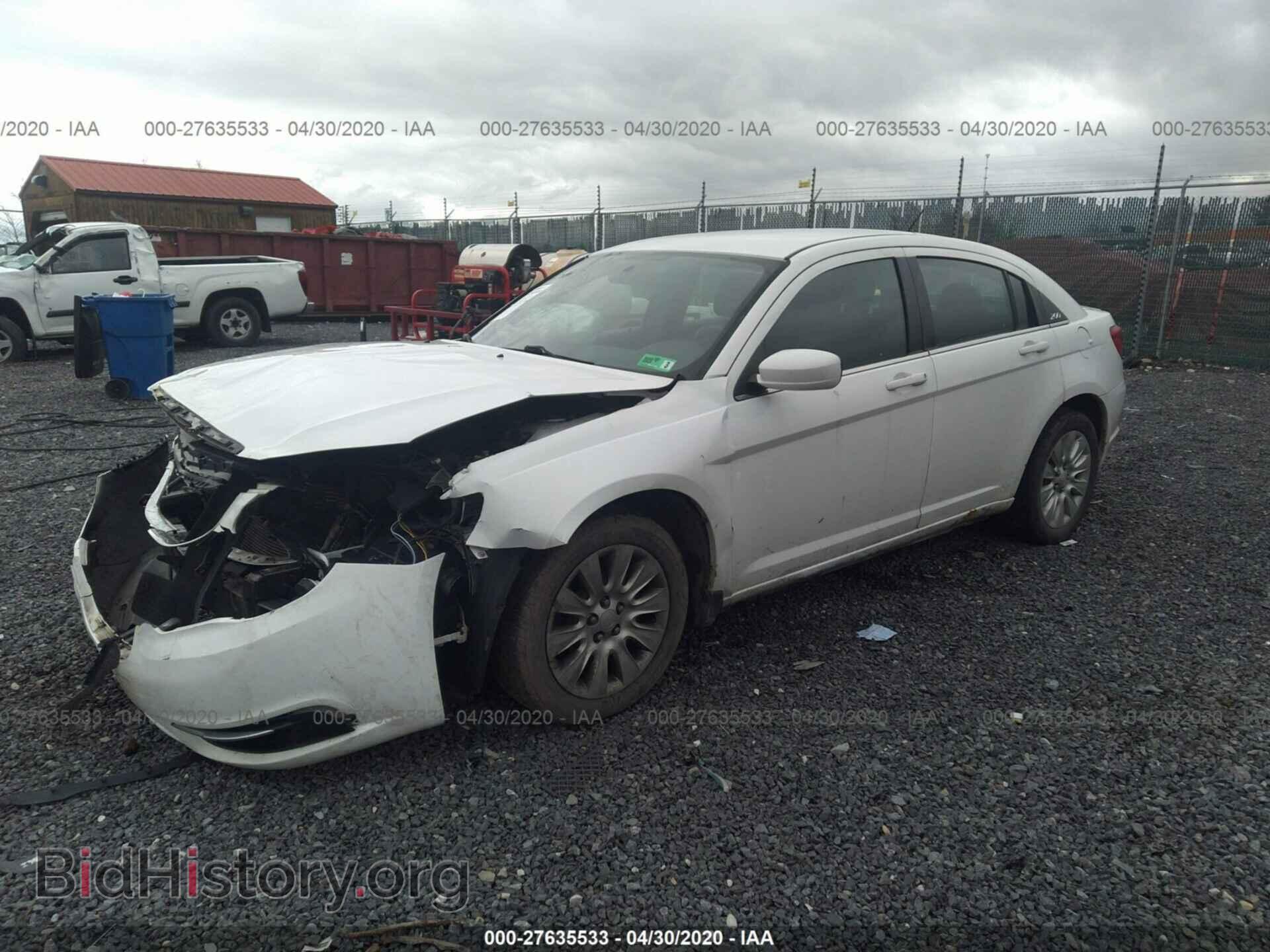 2012 CHRYSLER 200 - VIN: 1C3CCBAB2CN105554 - Фото 2