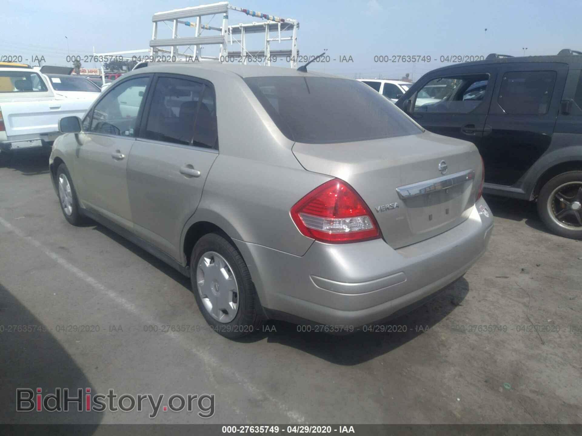 2008 NISSAN VERSA - VIN: 3N1BC11E48L413962 - Фото 3