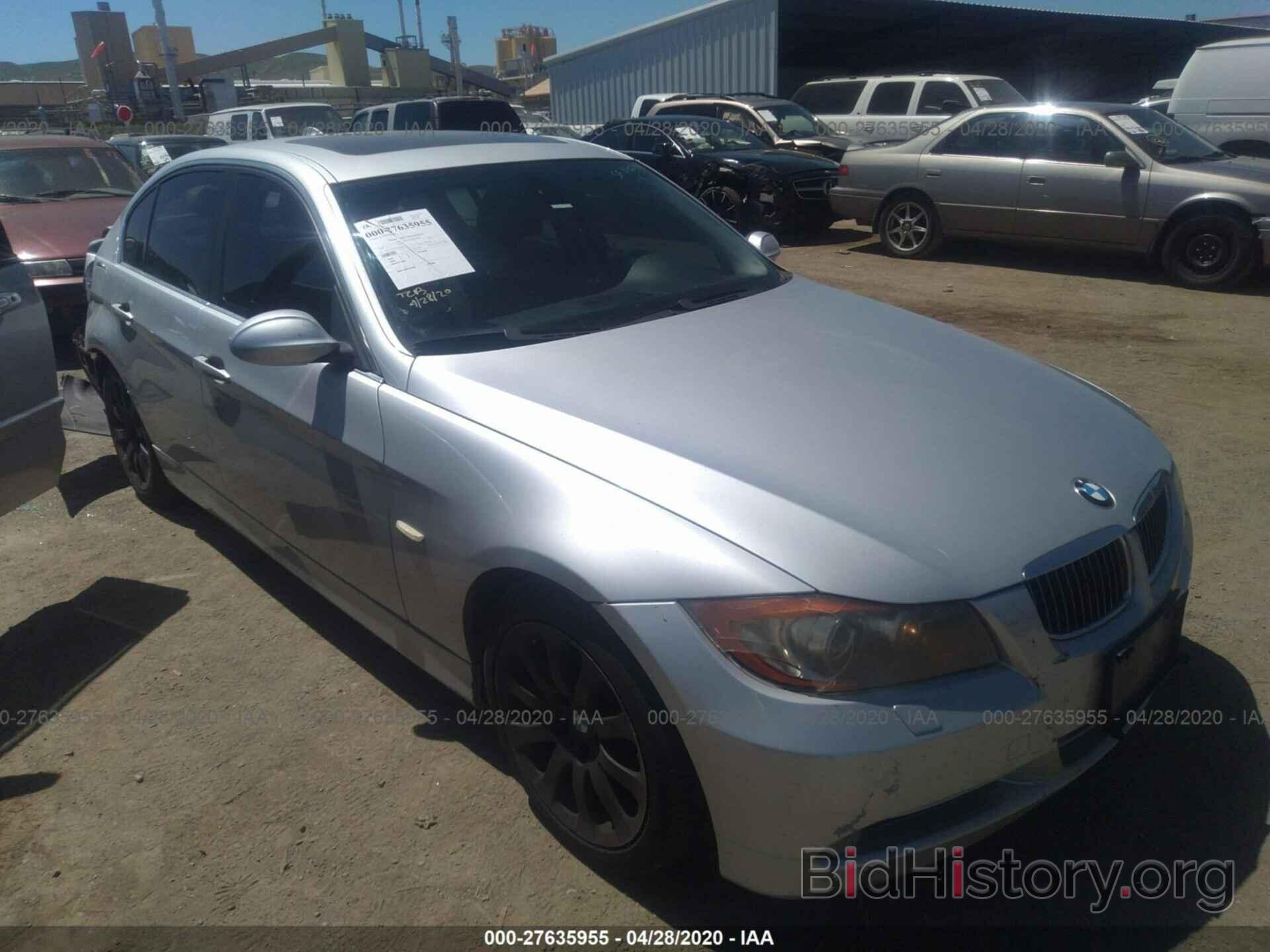 Photo WBAVB73587P100717 - BMW 335 2007