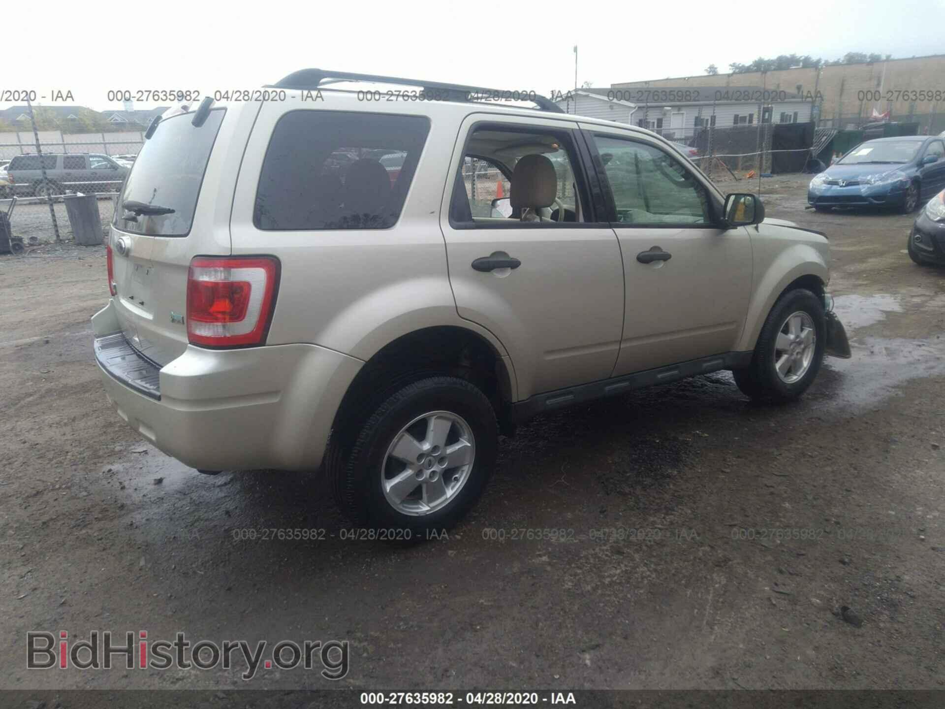 2012 FORD ESCAPE - VIN: 1FMCU9DGXCKB10037 - Фото 4