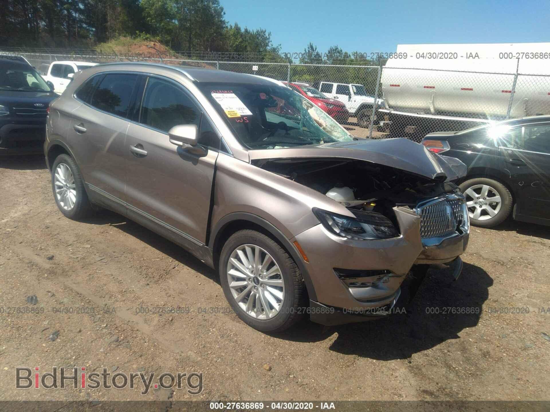 Photo 5LMCJ1C96KUL07817 - LINCOLN MKC 2019