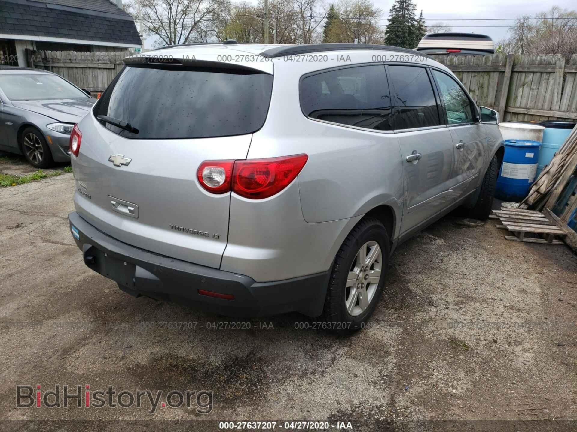 2009 CHEVROLET TRAVERSE - VIN: 1GNEV23D69S171328 - Фото 4