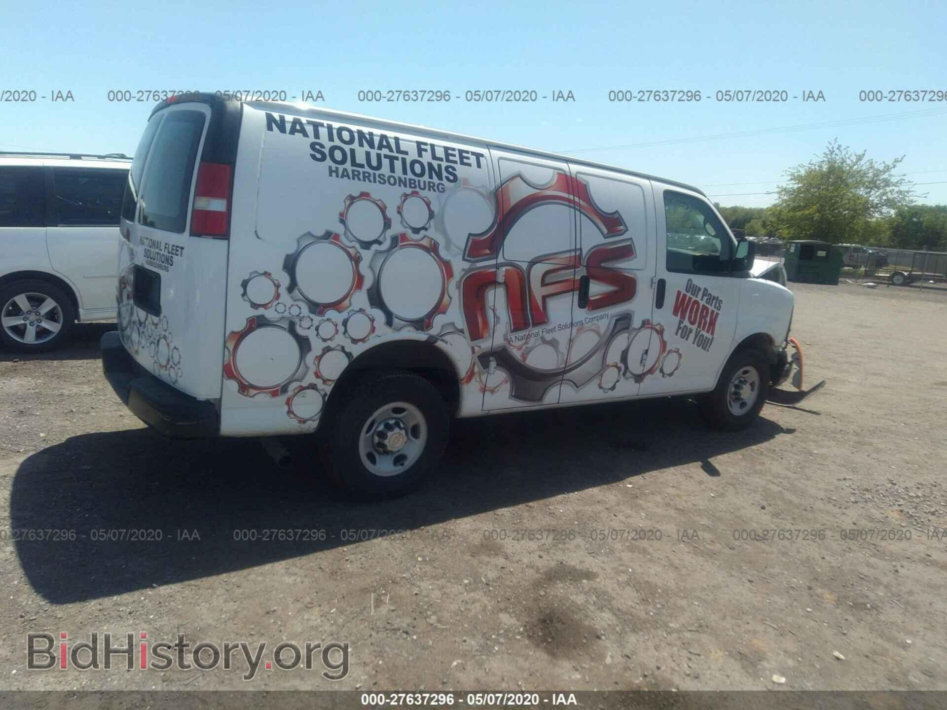 2011 CHEVROLET EXPRESS CARGO VAN - VIN: 1GCWGFCA1B1183144 - Фото 4