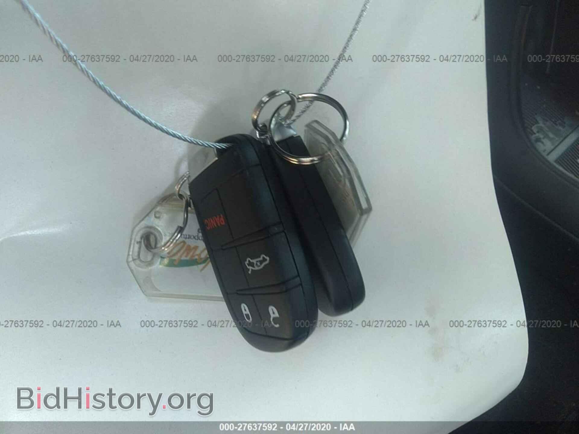 2016 CHRYSLER 200 - VIN: 1C3CCCAB4GN176850 - Фото 11