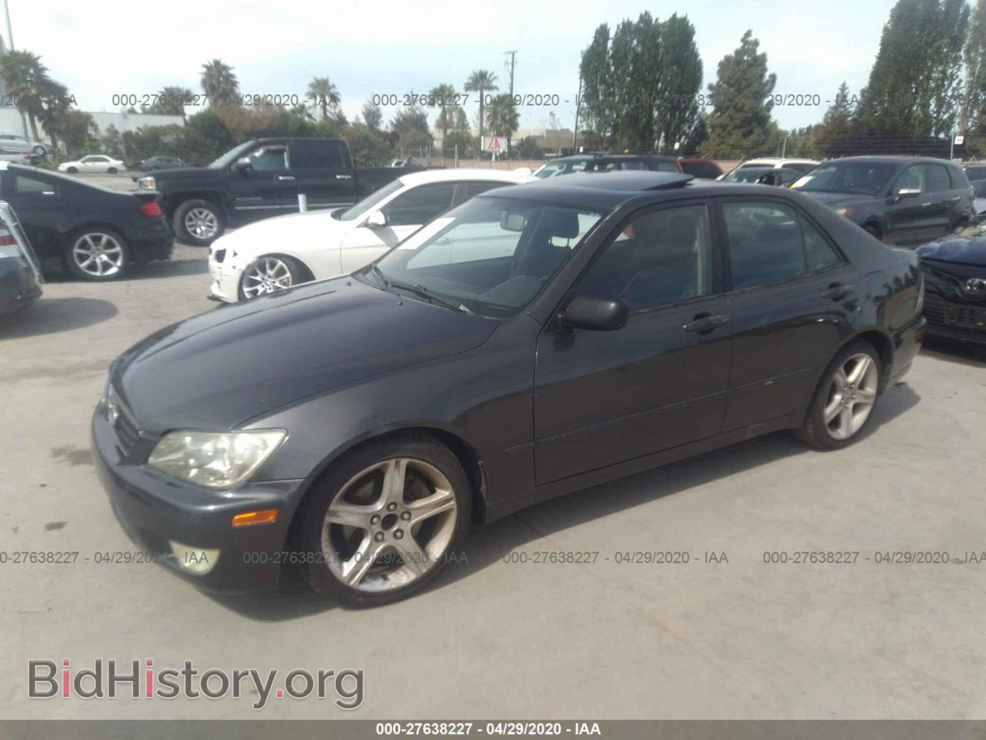 2003 LEXUS IS 300 - VIN: JTHBD192730074266 - Фото 2