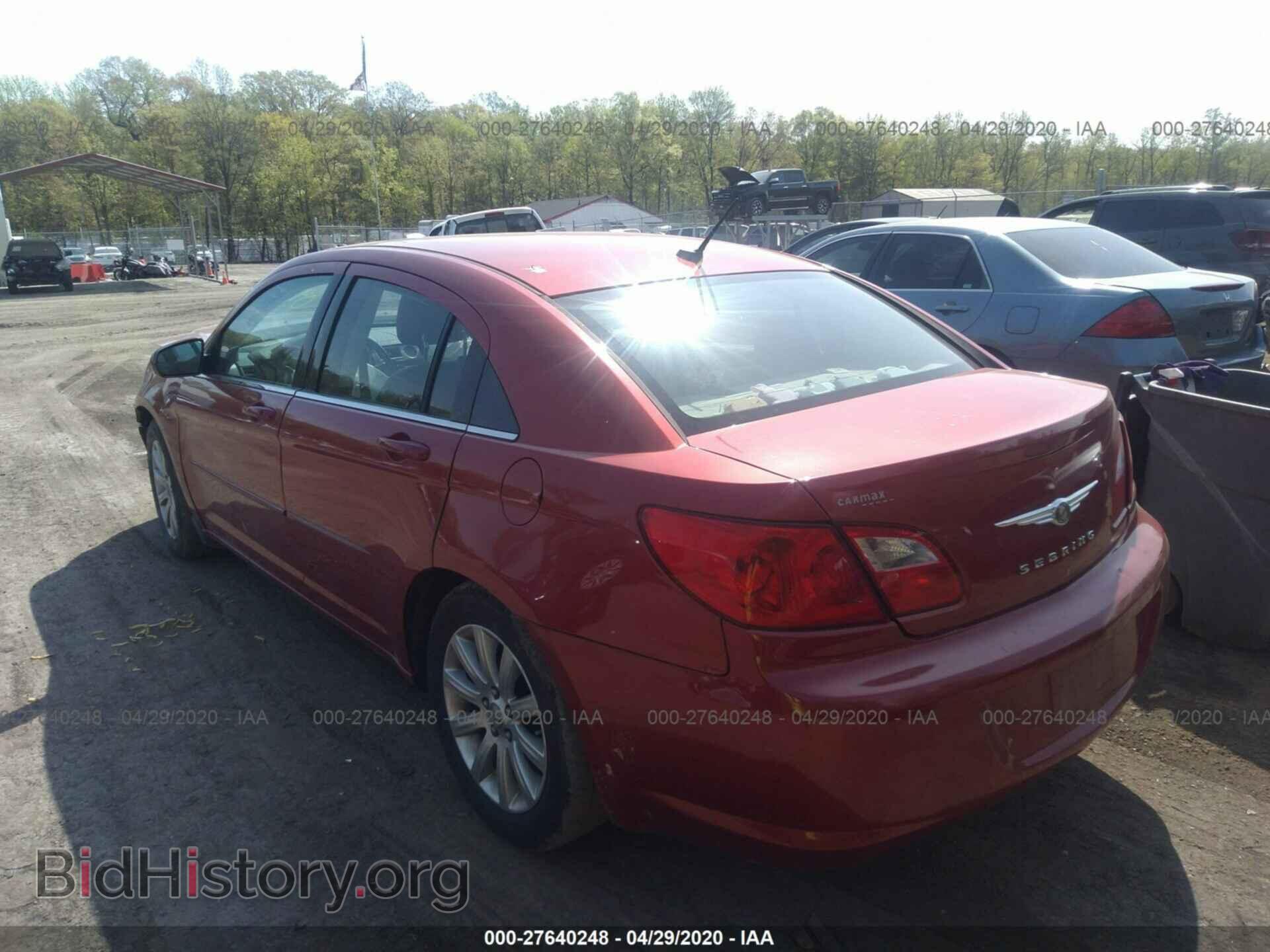 2010 CHRYSLER SEBRING - VIN: 1C3CC5FB4AN230949 - Фото 3