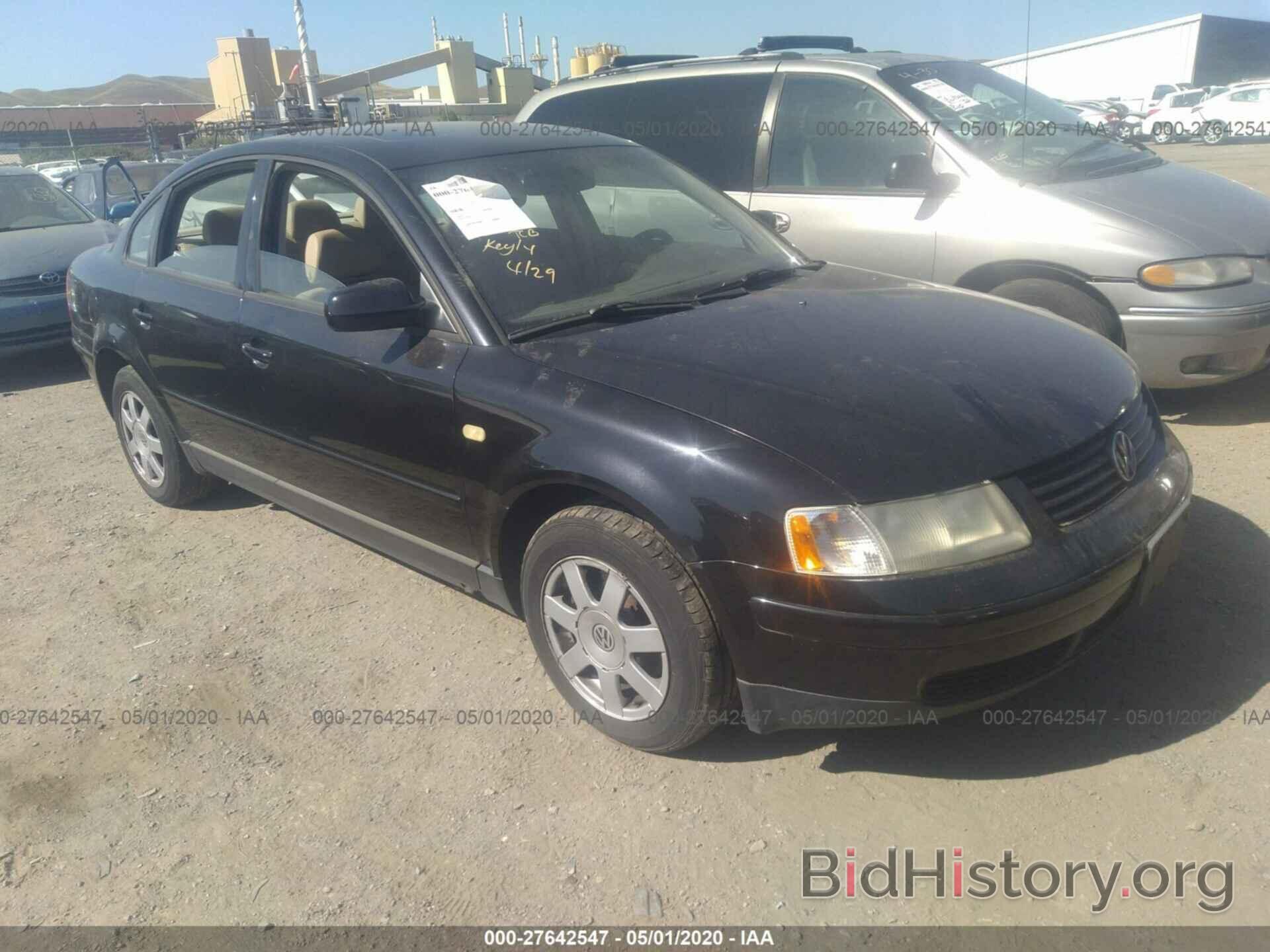 Photo WVWPD63B8XE494379 - VOLKSWAGEN PASSAT 1999