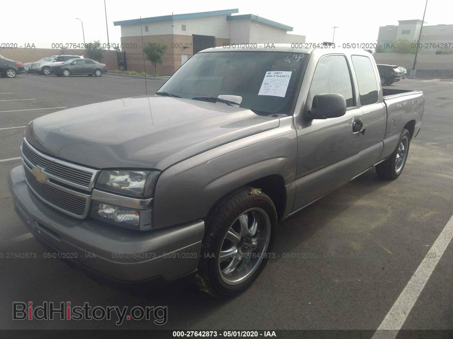 2006 CHEVROLET SILVERADO - VIN: 2GCEC19V061291288 - Photo 2