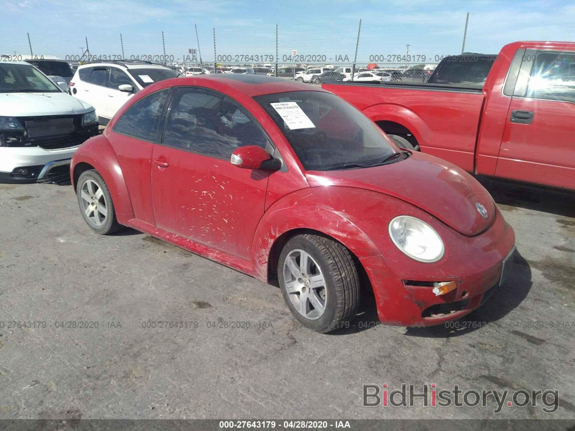 Photo 3VWRR31C66M403667 - VOLKSWAGEN NEW BEETLE 2006