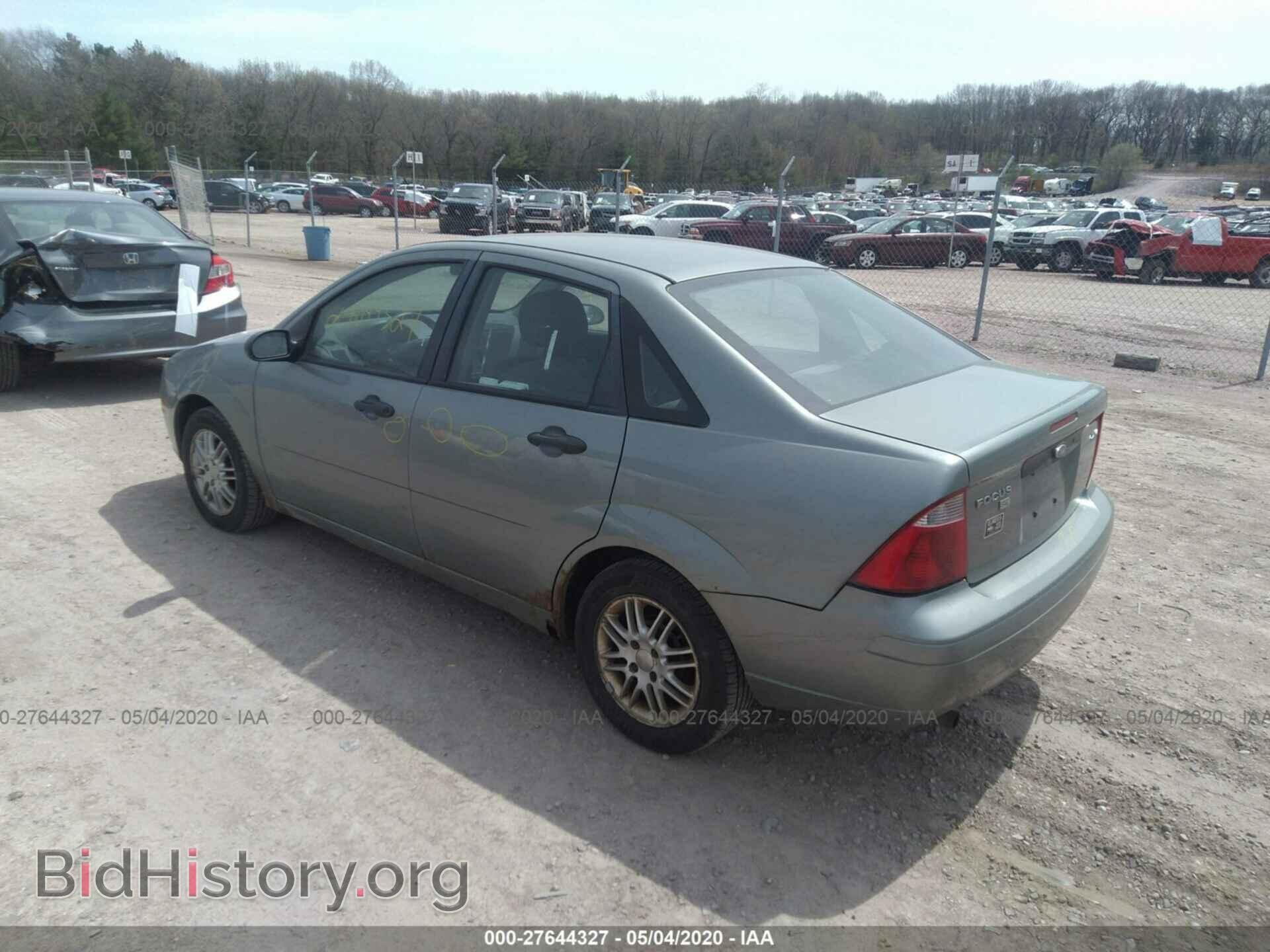 2006 FORD FOCUS - VIN: 1FAHP34N66W198861 - Фото 3