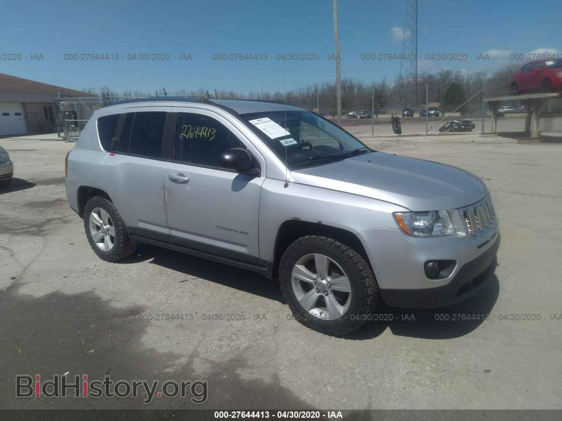 Фотография 1J4NF1FB7BD212290 - JEEP COMPASS 2011